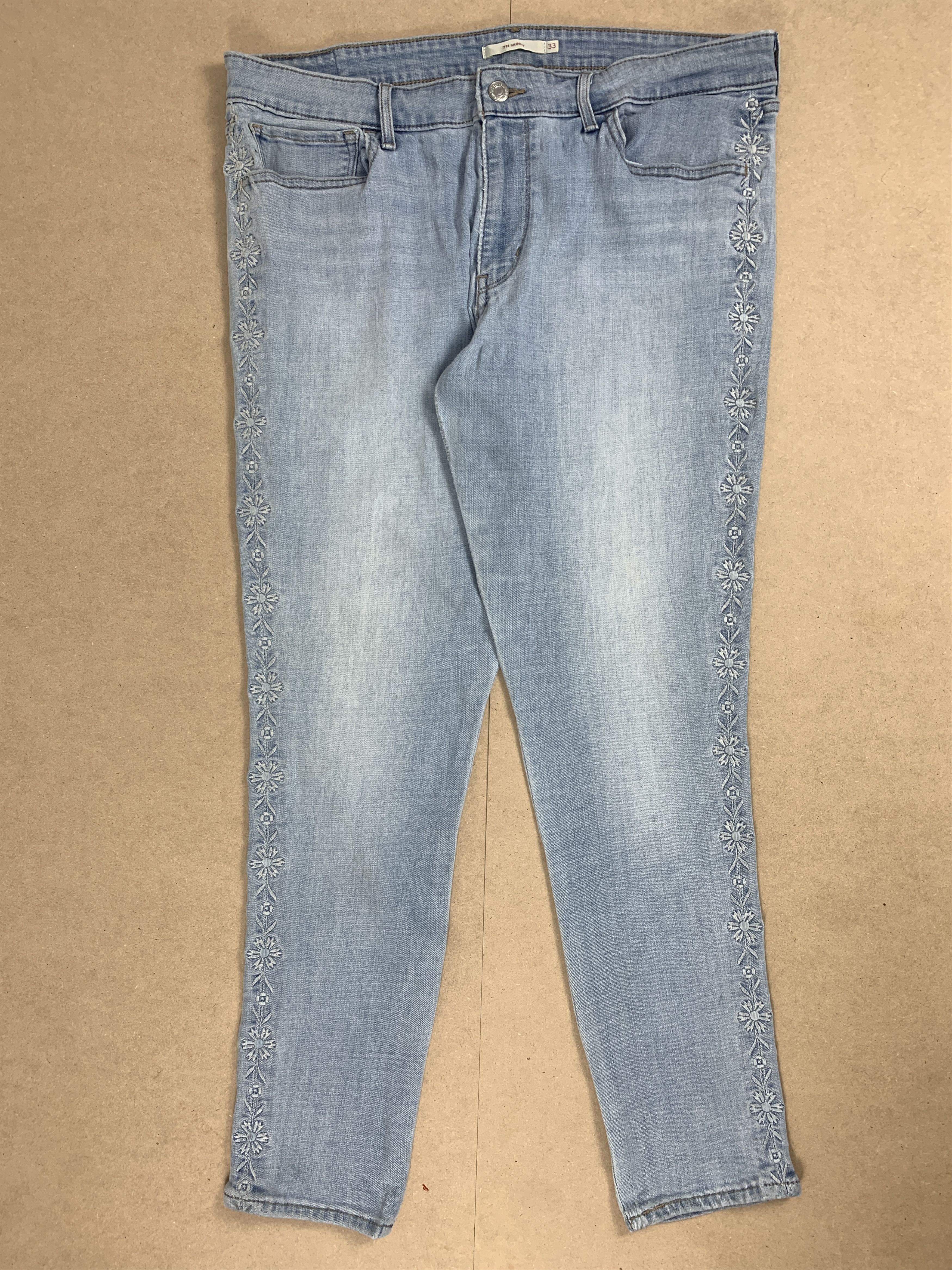 Levi's Vintage LEVI’S 711 Skinny Blue Floral Pattern Faded Jeans Size 34" / US 12 / IT 48 - 2 Thumbnail