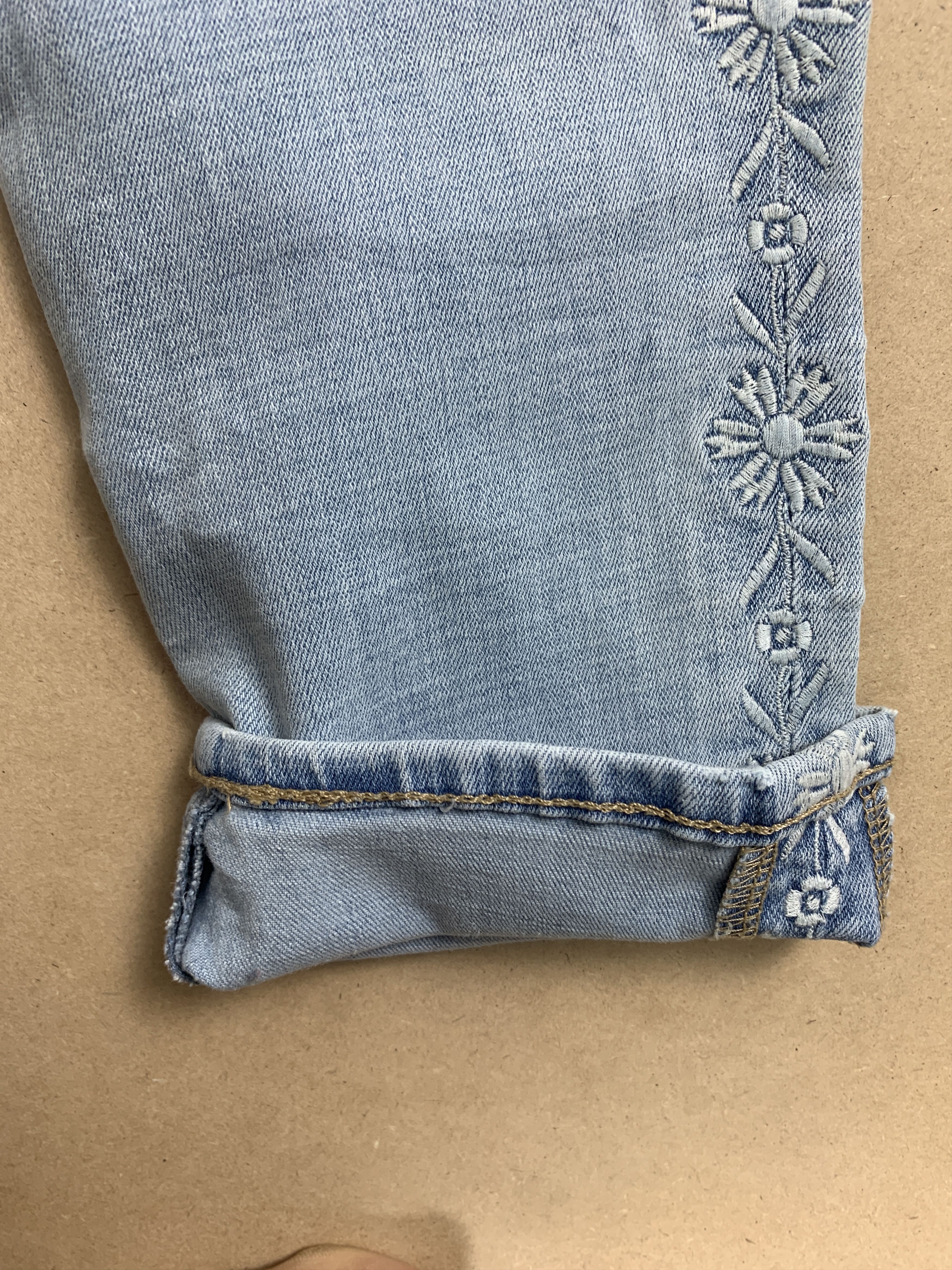 Levi's Vintage LEVI’S 711 Skinny Blue Floral Pattern Faded Jeans Size 34" / US 12 / IT 48 - 4 Thumbnail