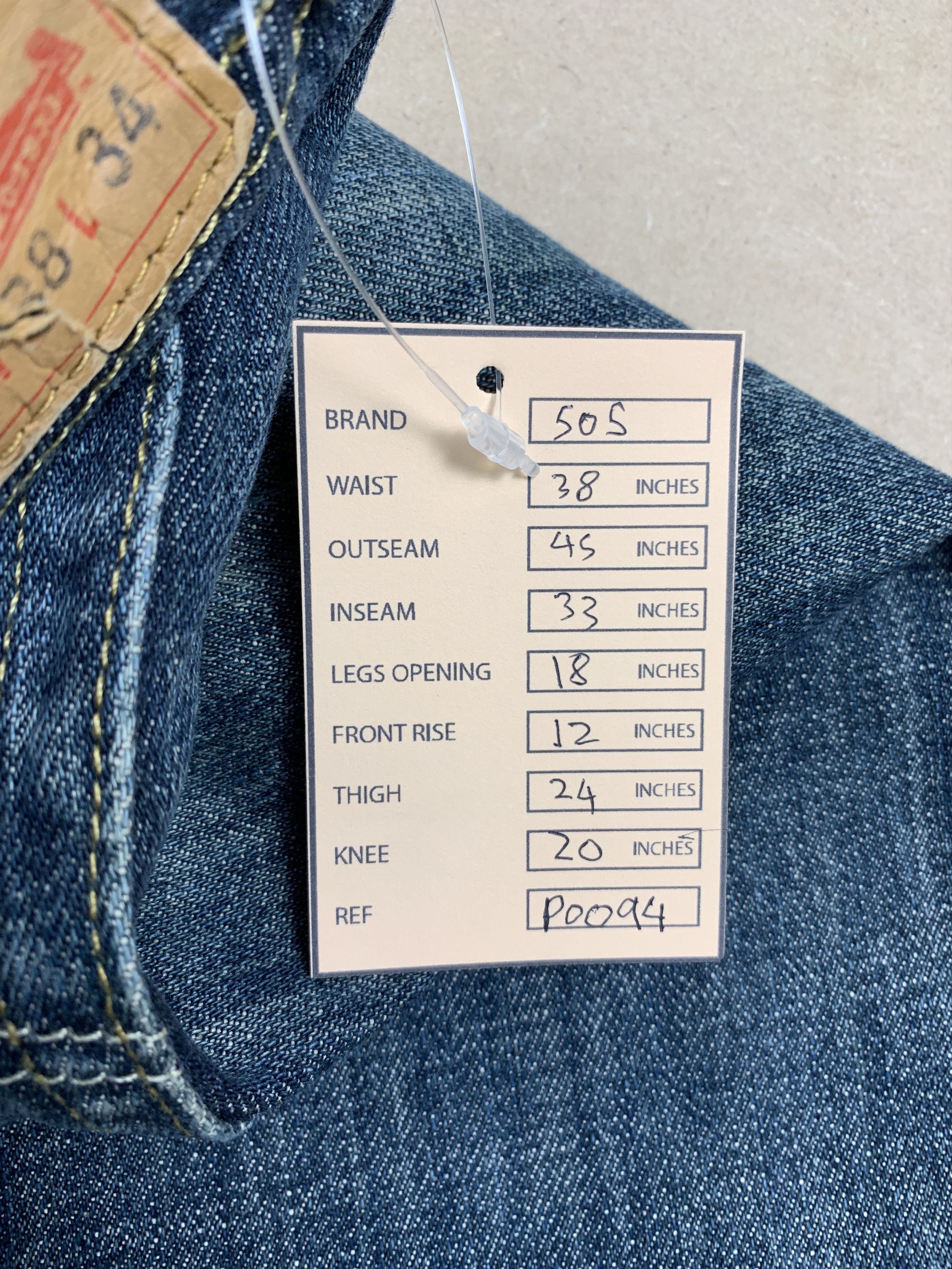 Levi's Vintage LEVI'S 505 Regular Faded Mid Wash Jeans Size US 38 / EU 54 - 18 Thumbnail