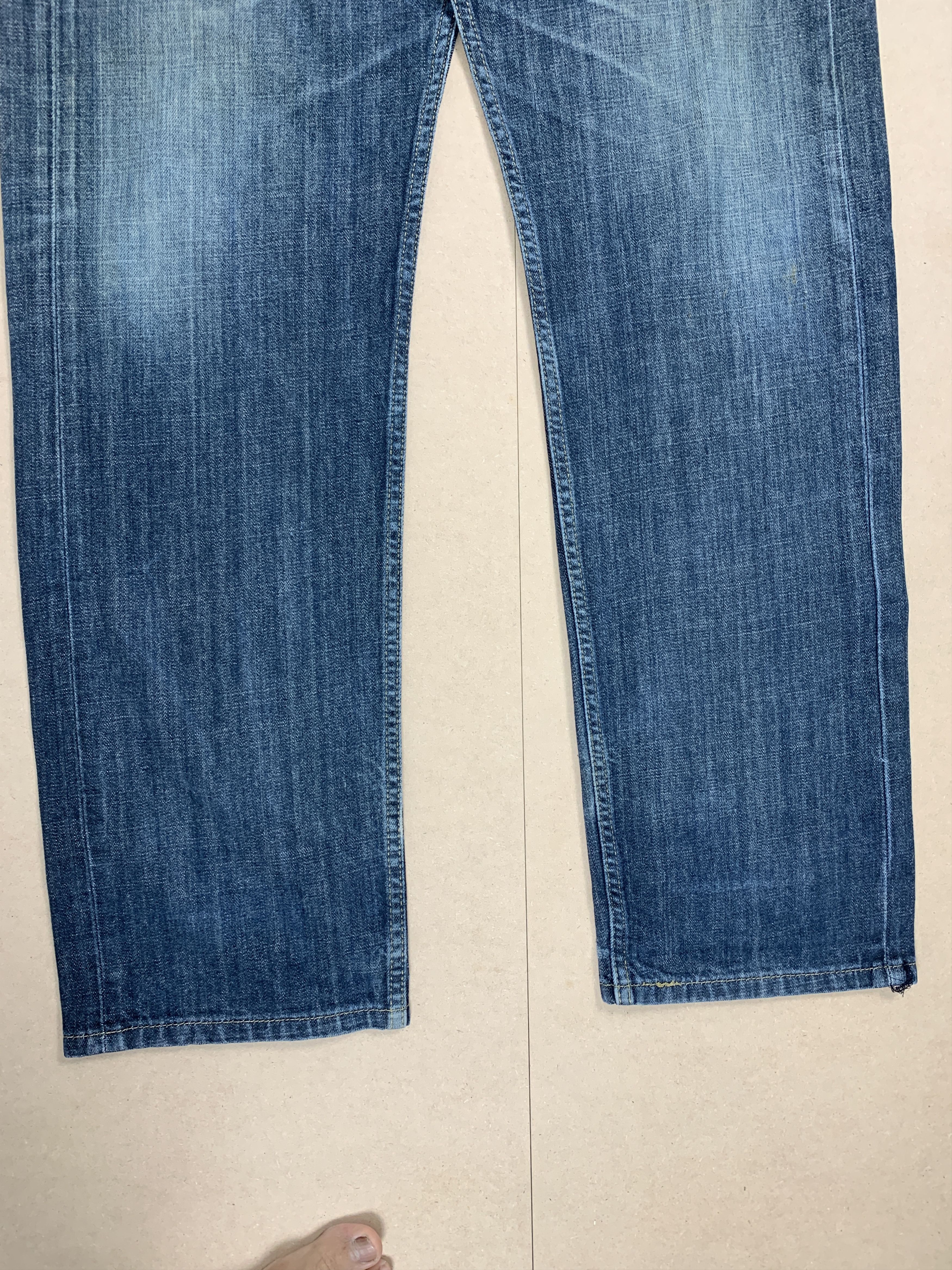 Levi's Vintage LEVI'S 505 Regular Faded Mid Wash Jeans Size US 38 / EU 54 - 3 Thumbnail