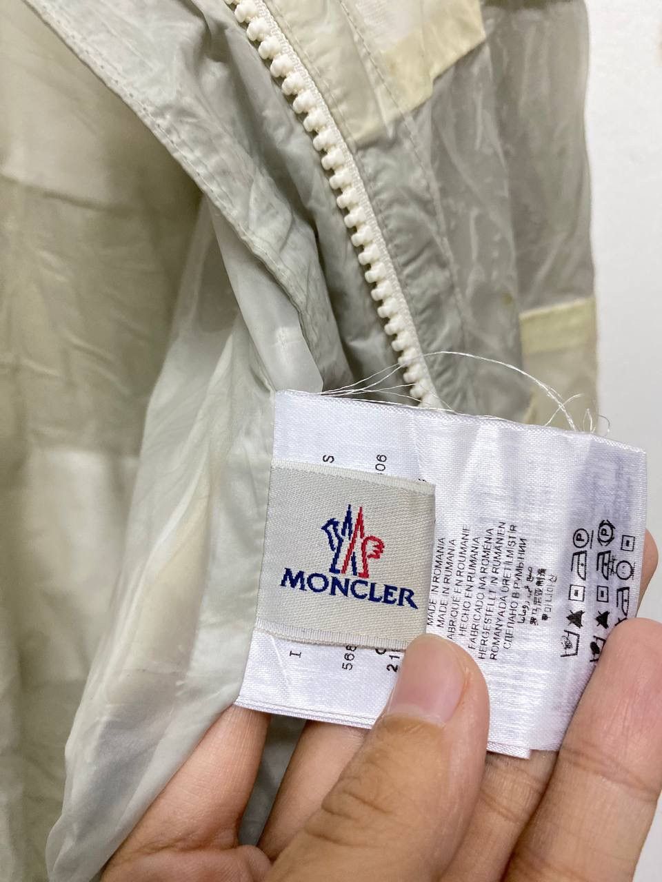 Moncler Auth Moncler Olonne Grenoble Jacket Guibbotto Size US L / EU 52-54 / 3 - 11 Thumbnail