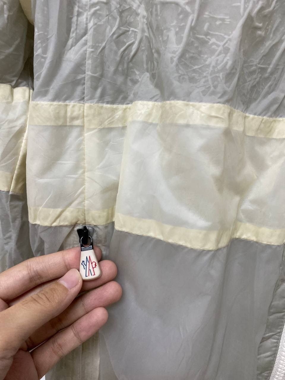 Moncler Auth Moncler Olonne Grenoble Jacket Guibbotto Size US L / EU 52-54 / 3 - 7 Thumbnail