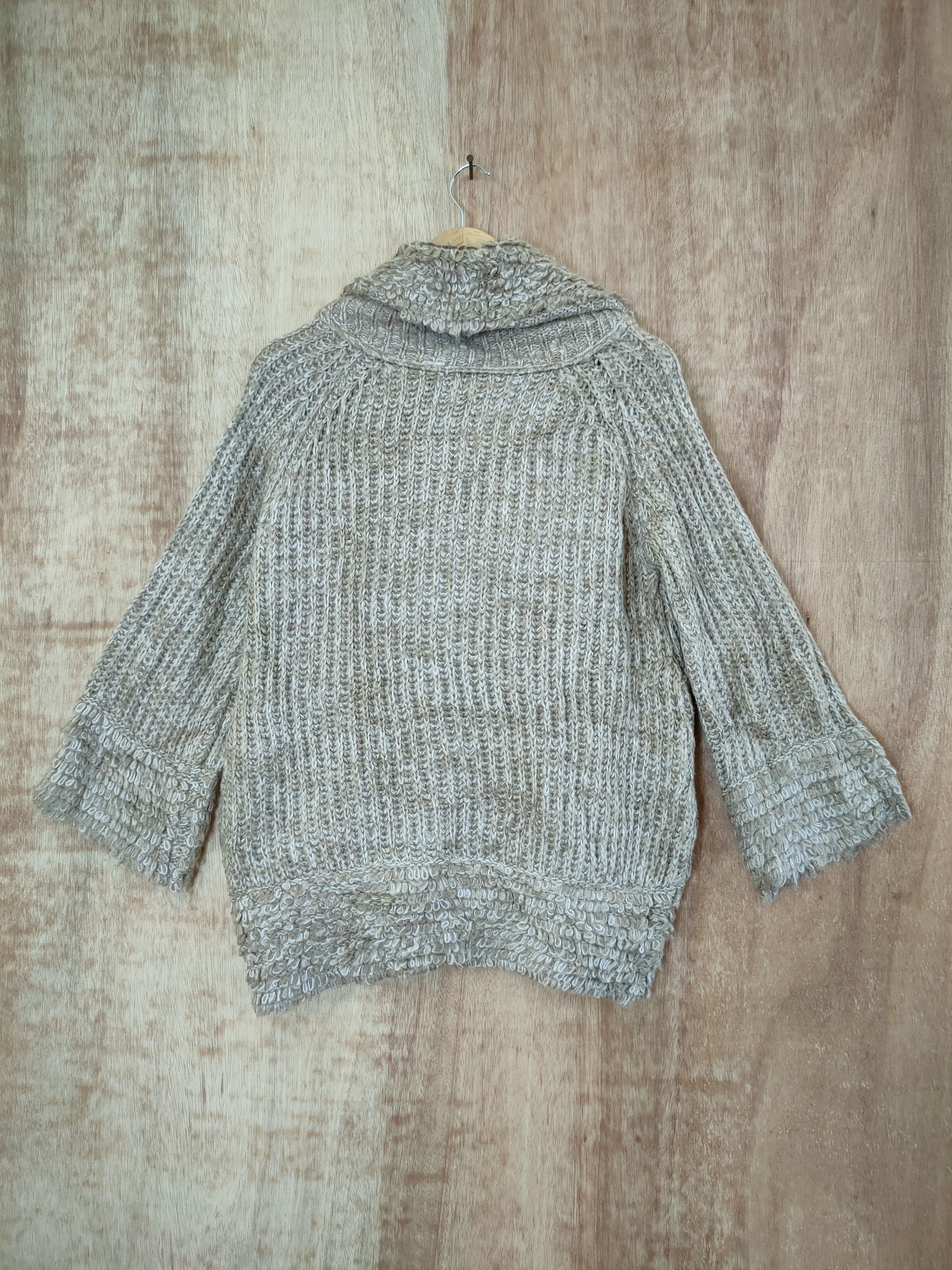 Vintage Dazzlin aran isle cable knitwear cardigan japan #46-604 Size US M / EU 48-50 / 2 - 9 Thumbnail