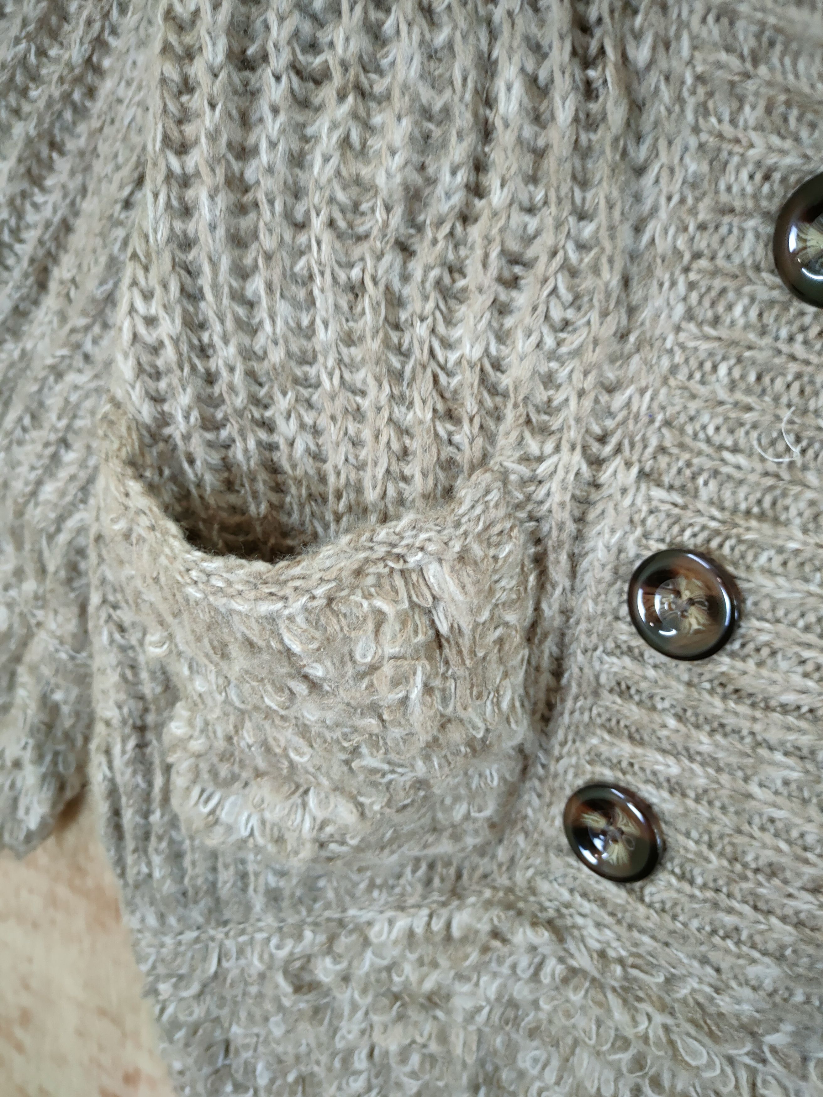 Vintage Dazzlin aran isle cable knitwear cardigan japan #46-604 Size US M / EU 48-50 / 2 - 4 Thumbnail