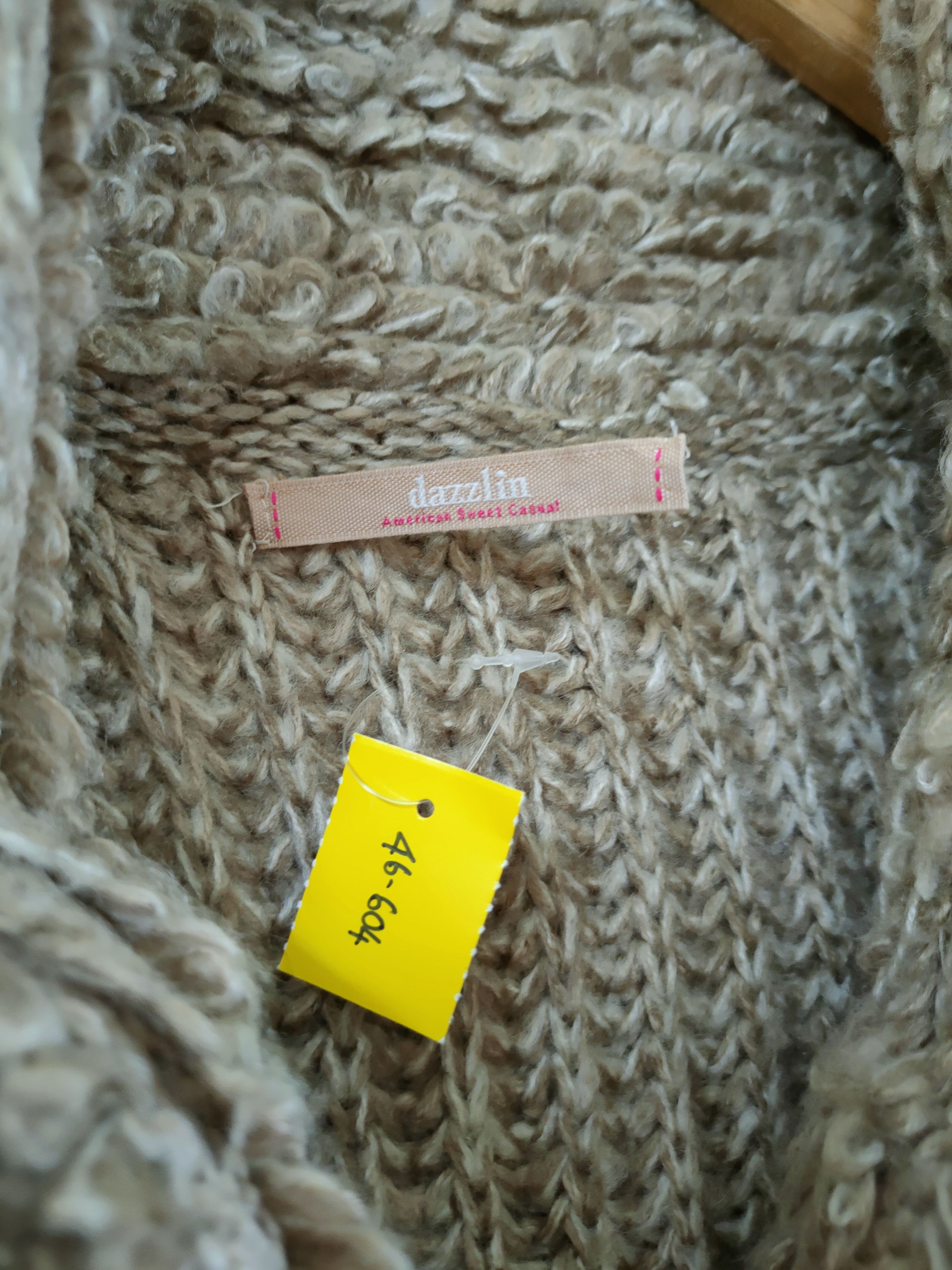 Vintage Dazzlin aran isle cable knitwear cardigan japan #46-604 Size US M / EU 48-50 / 2 - 5 Thumbnail