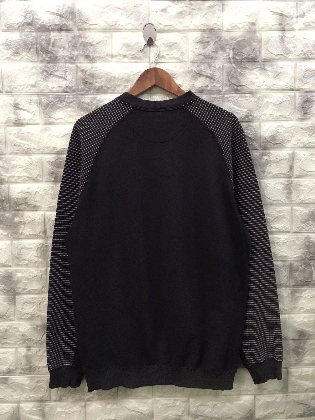 Nike Vintage Nike Sweatshirt Size US L / EU 52-54 / 3 - 2 Thumbnail