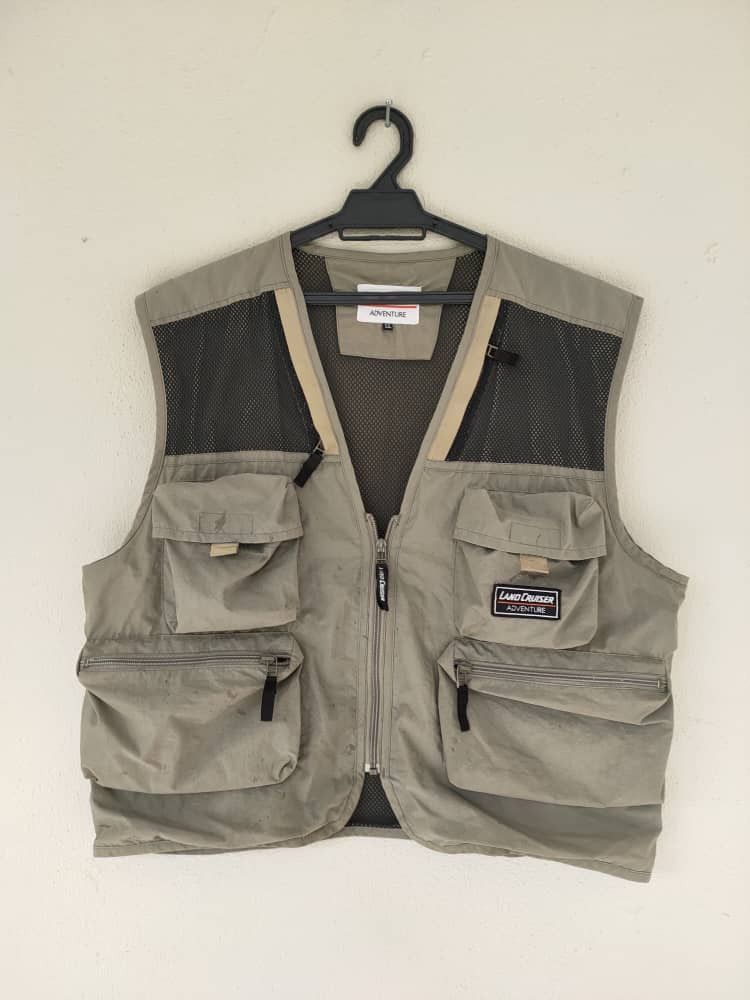 Other Land Cruiser Outdoor Vest Size US L / EU 52-54 / 3 - 1 Thumbnail