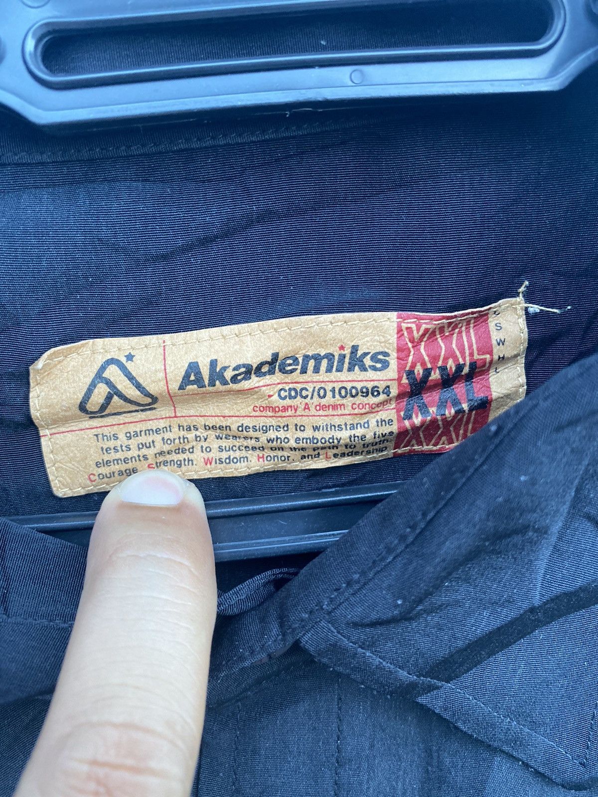 Akademiks AKADEMIKS oversize shirts button up double sided logo shirt Size US XXL / EU 58 / 5 - 6 Thumbnail