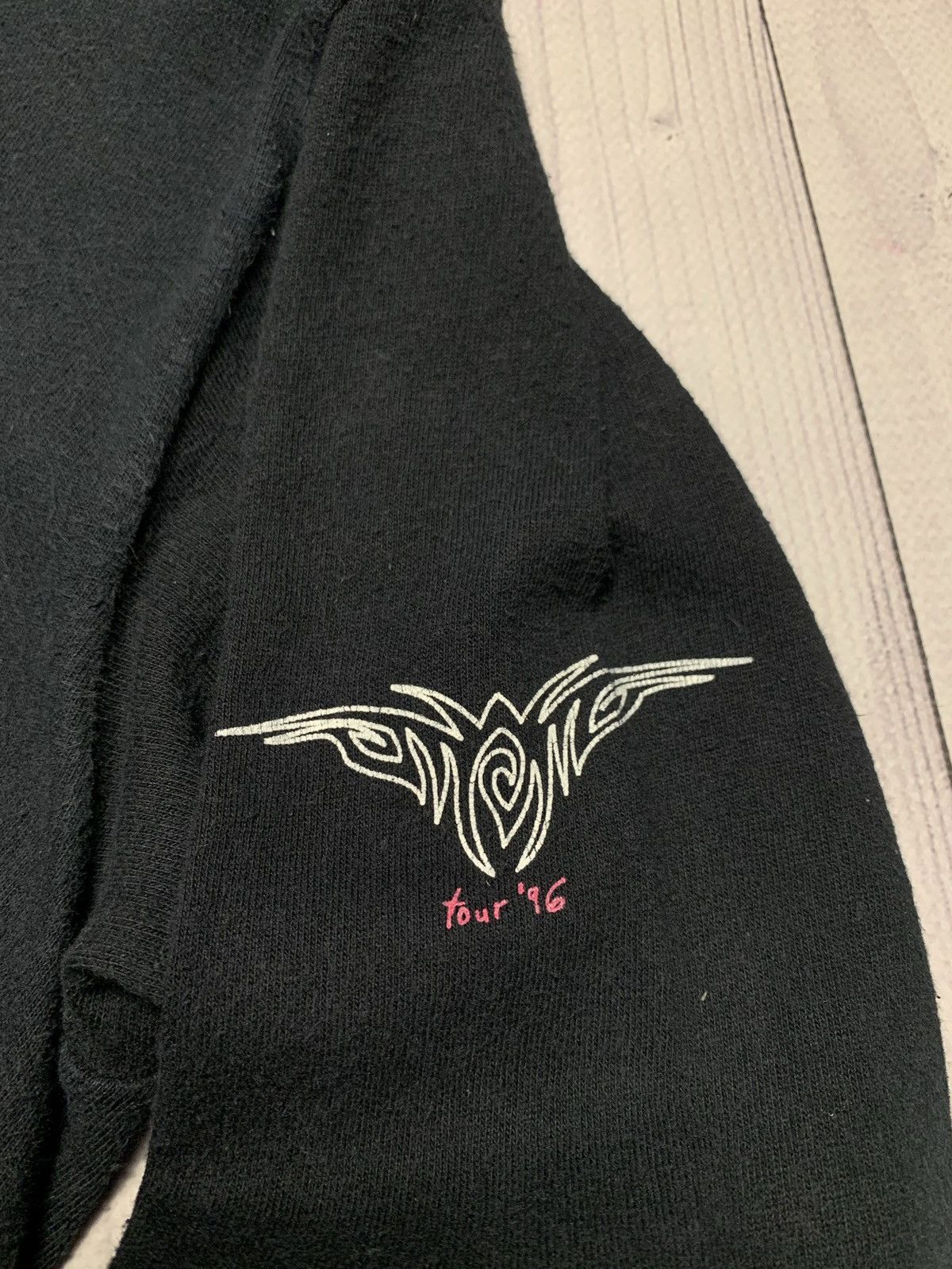 Bon Jovi × Vintage Vintage Bon Jovi tour 1996 tee long sleeve rare Band size S Size US S / EU 44-46 / 1 - 3 Thumbnail