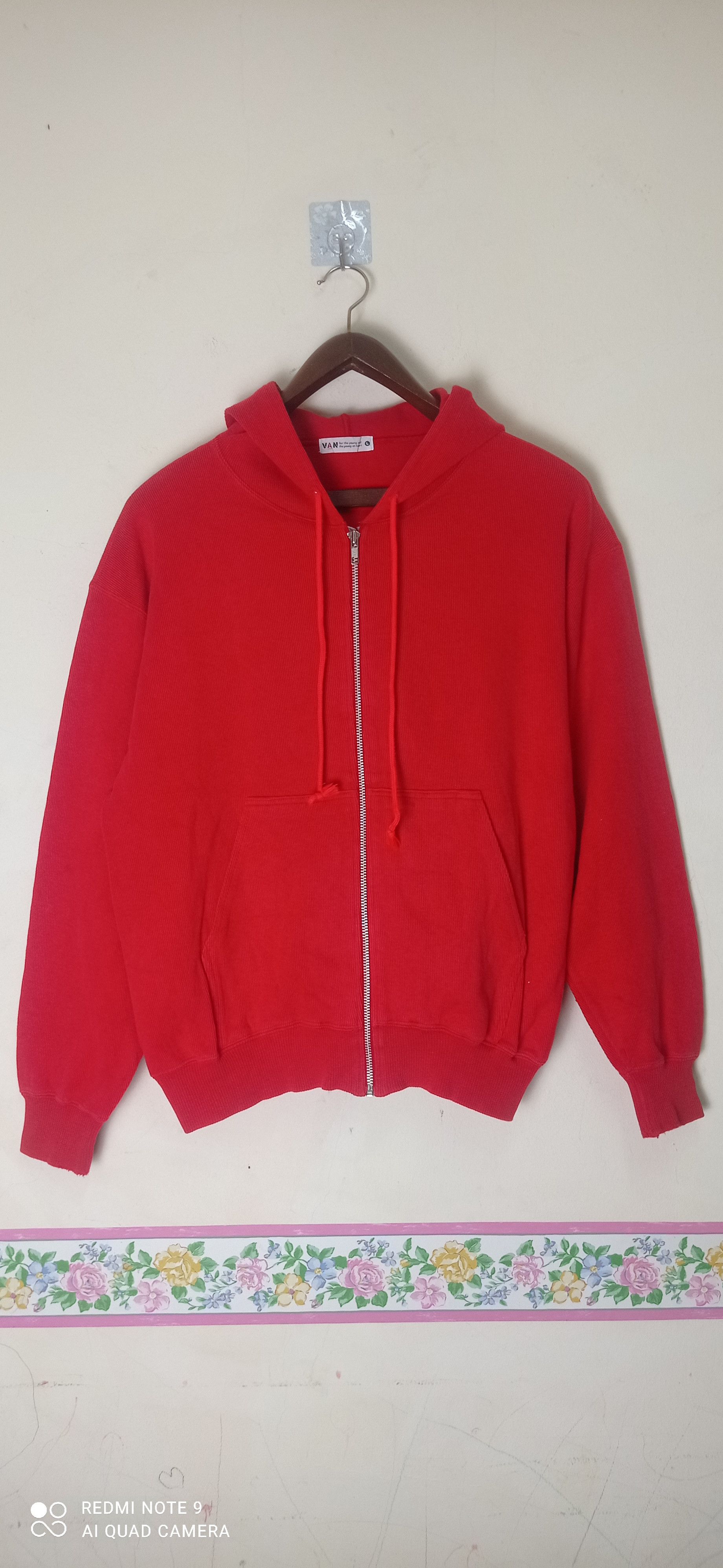 Japanese Brand × Van Vintage Van for the young and the young at heart hoodie Size US L / EU 52-54 / 3 - 6 Thumbnail