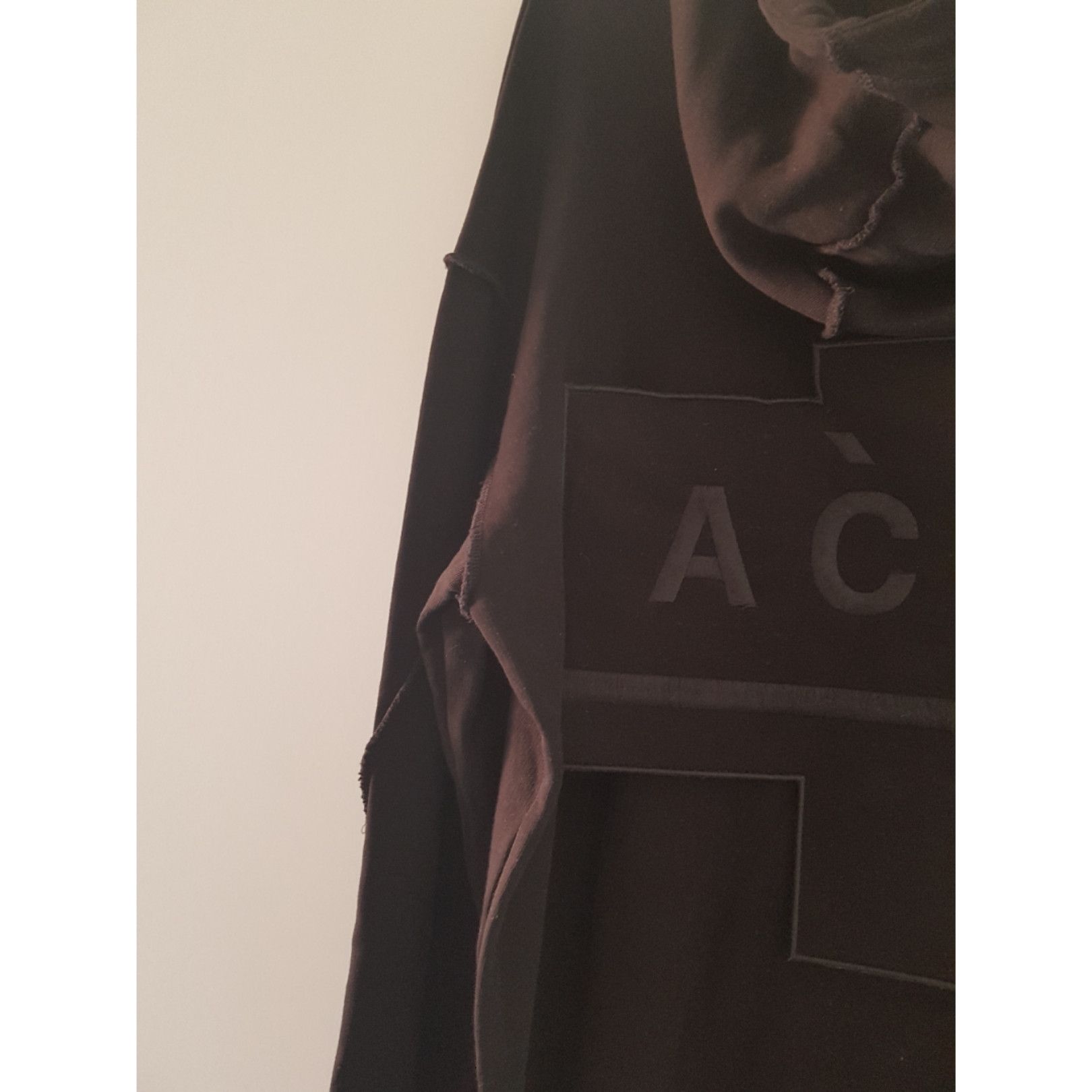 A-COLD-WALL* × Samuel Ross lightweight drop shoulder embroidered velcro patch hoodie Size US L / EU 52-54 / 3 - 8 Thumbnail