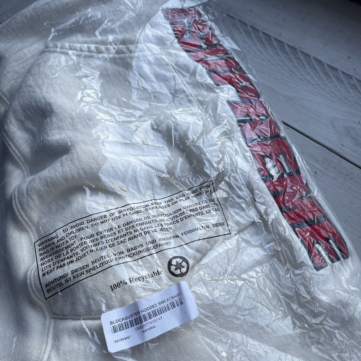 Supreme BLOCKBUSTER HOODED SWEATSHiRT SPRiNG SUMMER 2019 HOODiE Size US L / EU 52-54 / 3 - 17 Thumbnail