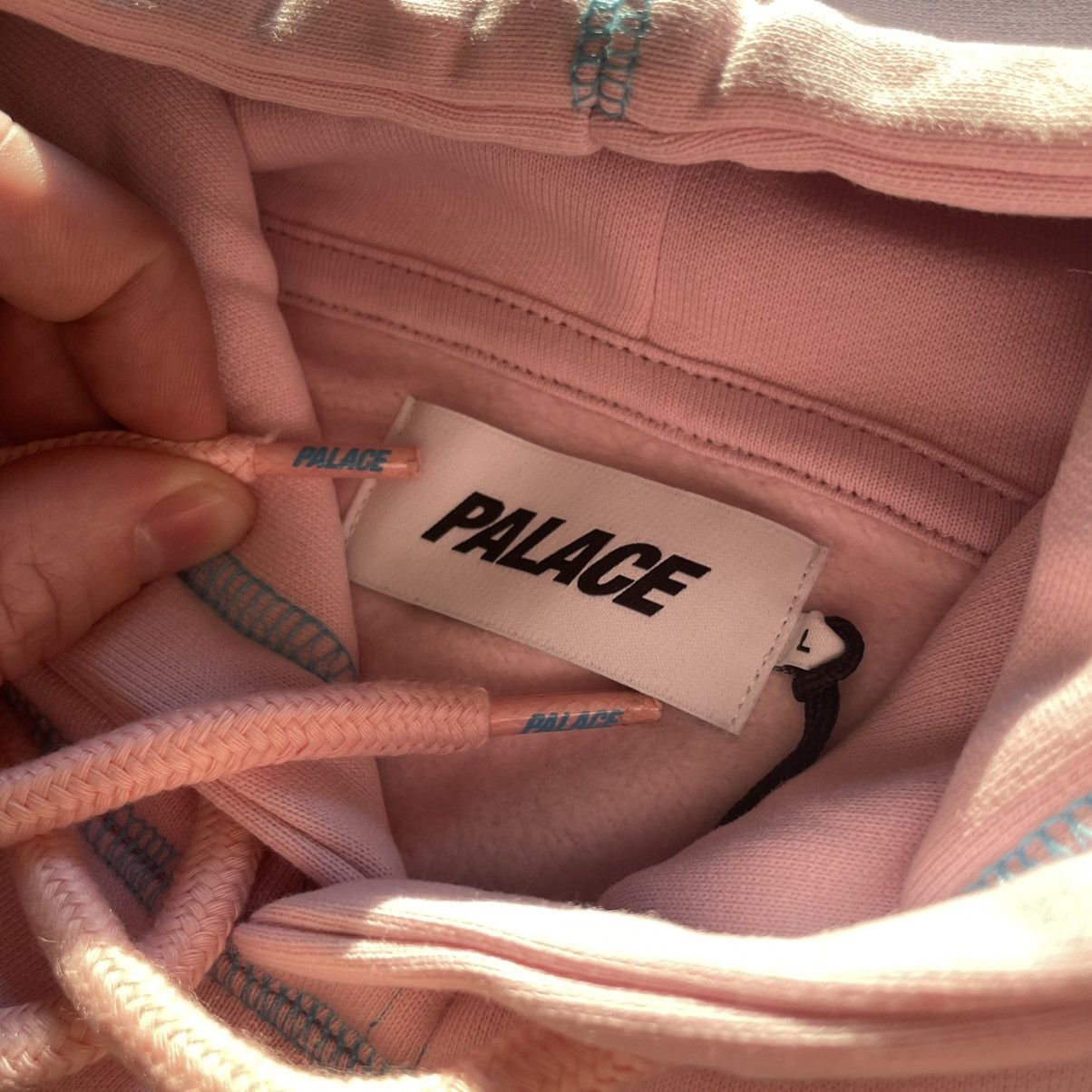 Palace Miami Vice Neo Contrast Stitch Hood triferg patch sweatshirt Size US L / EU 52-54 / 3 - 6 Thumbnail
