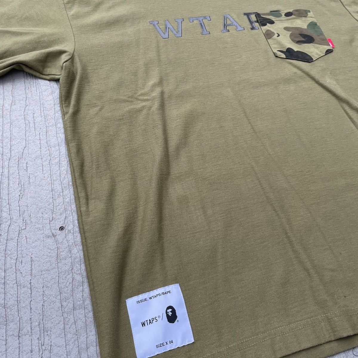 Bape × Wtaps WTAPS vs A BATHiNG APE double-sided heavyweight tee 1st camo Size US XL / EU 56 / 4 - 4 Thumbnail