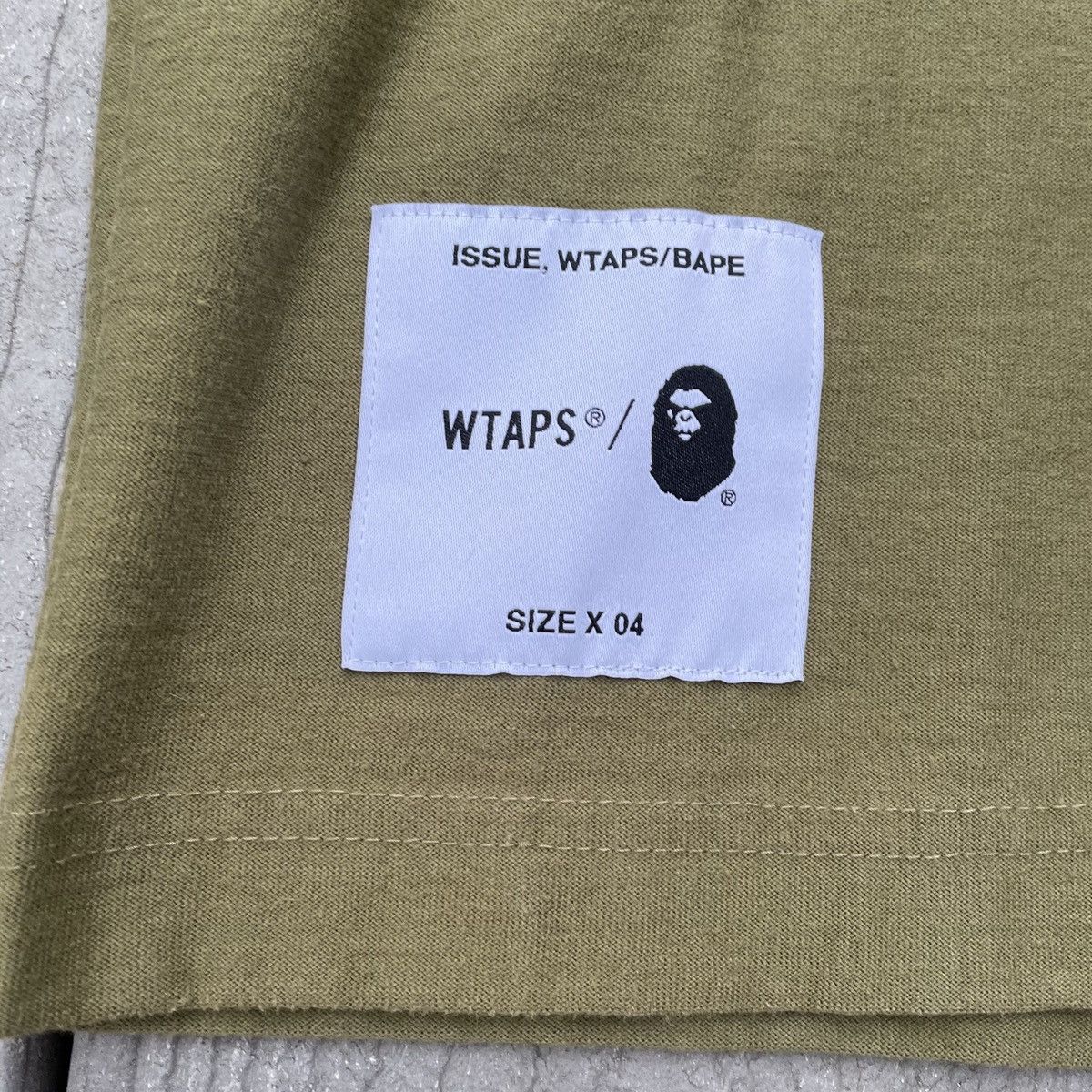 Bape × Wtaps WTAPS vs A BATHiNG APE double-sided heavyweight tee 1st camo Size US XL / EU 56 / 4 - 5 Thumbnail