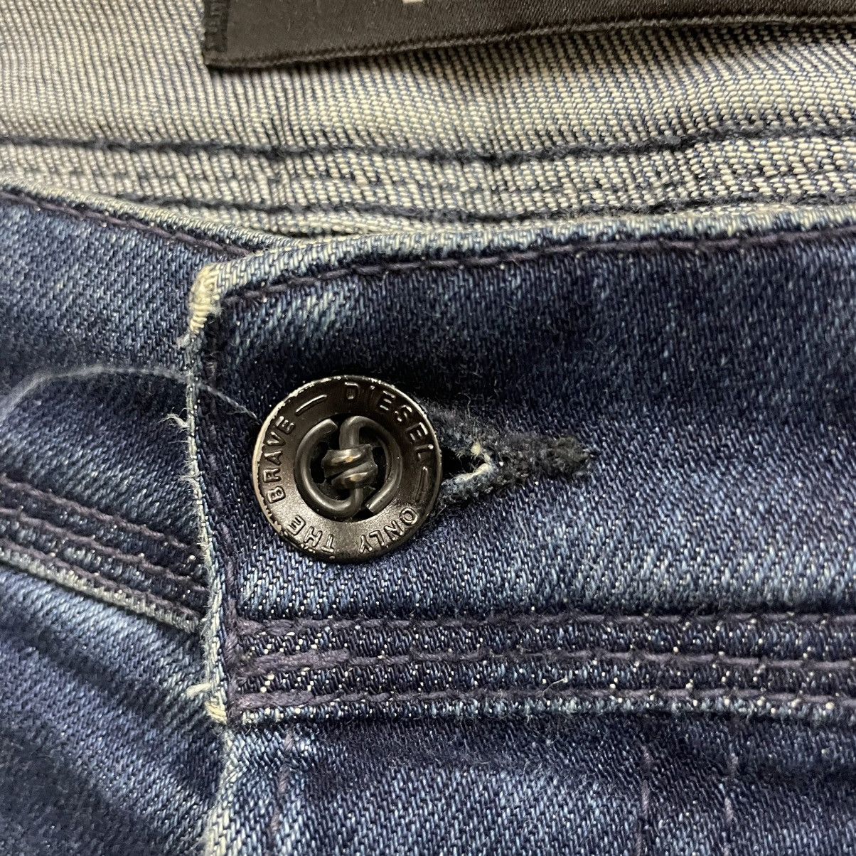 Diesel 💥DIESEL DISTRESSED SKINNY DENIM JEAN Size US 30 / EU 46 - 11 Thumbnail