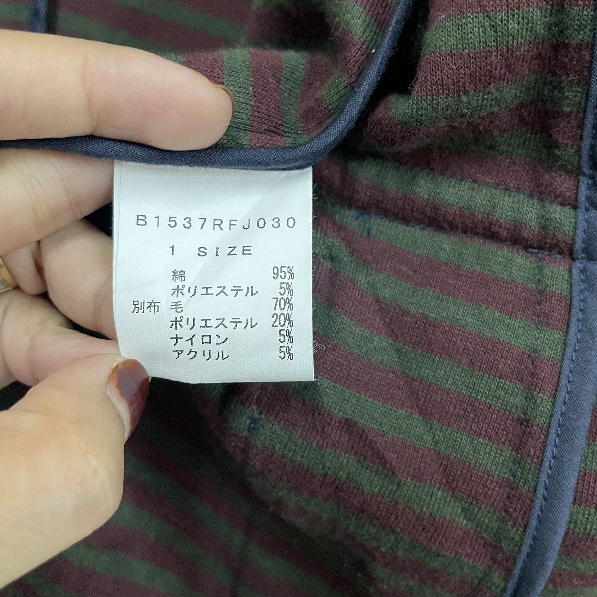 Frapbois × Issey Miyake 💥 FRAPBOIS BY ISSEY MIYAKE BUTTON LIGHT JACKET Size US S / EU 44-46 / 1 - 9 Thumbnail