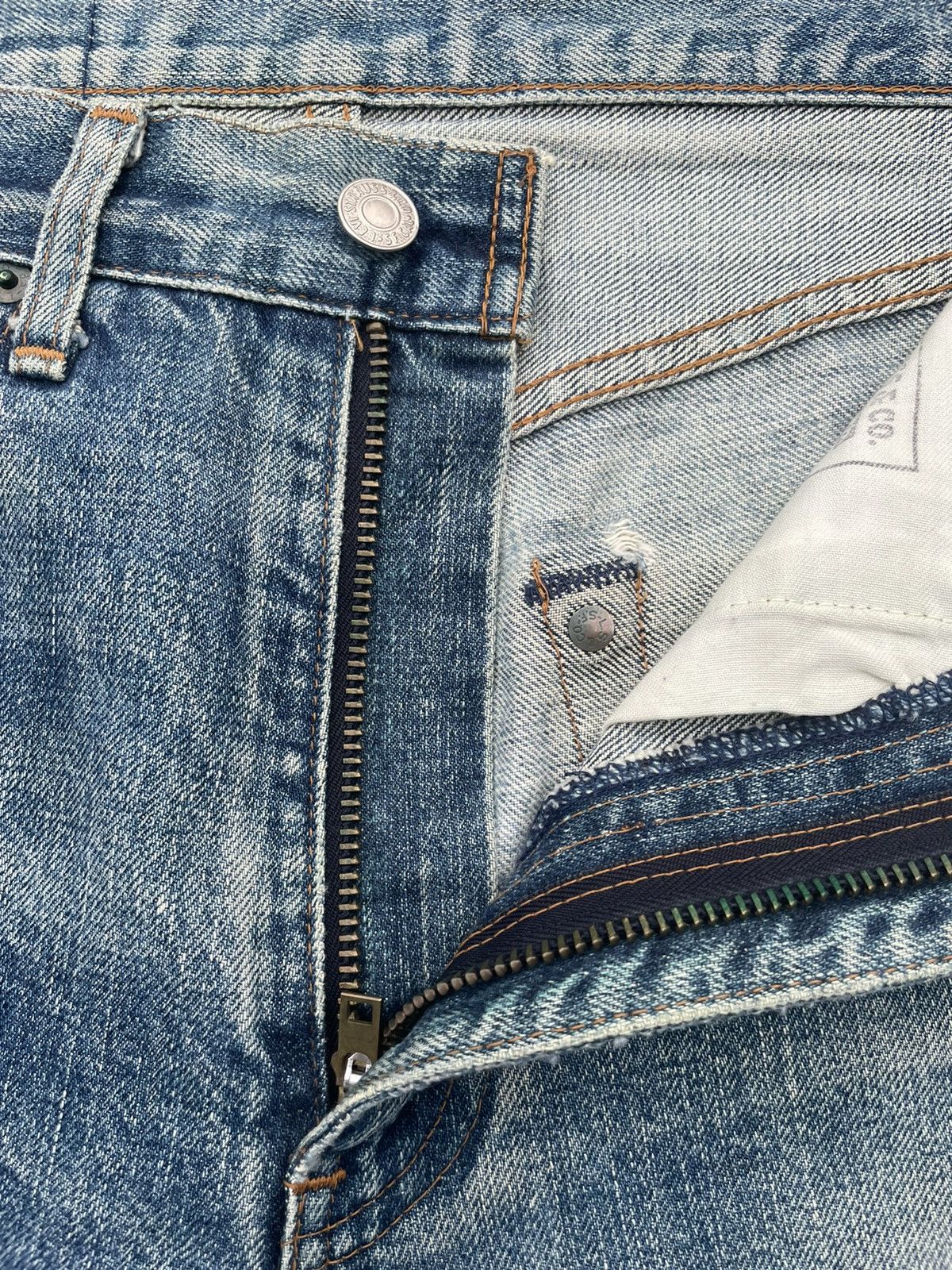 Levi's Vintage Levis 502 E Aging Selvedge Distressed Denim Size US 29 - 20 Thumbnail