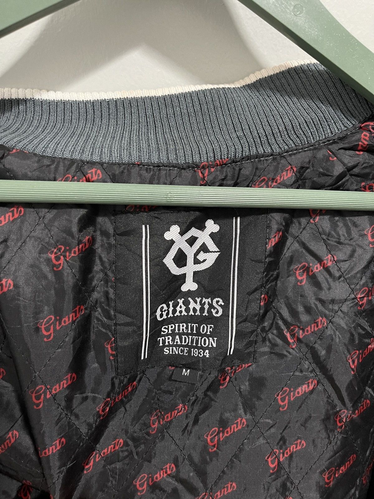 Vintage VINTAGE YOMIURI GIANTS TEAM SATIN VARSITY JACKET Size US M / EU 48-50 / 2 - 7 Thumbnail