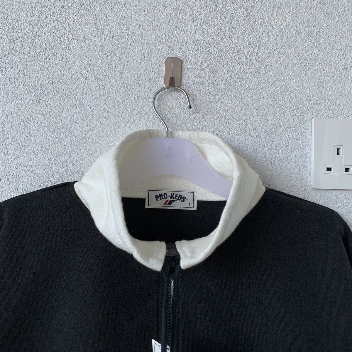 Pro-Keds PRO-KEDS sweatshirt spell out small logo.. color block Size US L / EU 52-54 / 3 - 5 Thumbnail