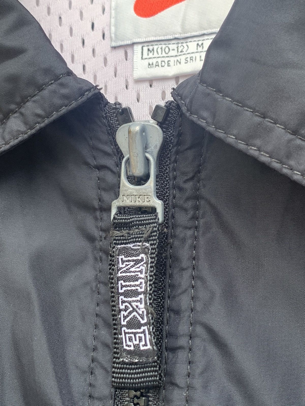 Nike VINTAGE NIKE SMALL EMBROIDERY SWOOSH JACKET for kids Size US M / EU 48-50 / 2 - 10 Thumbnail