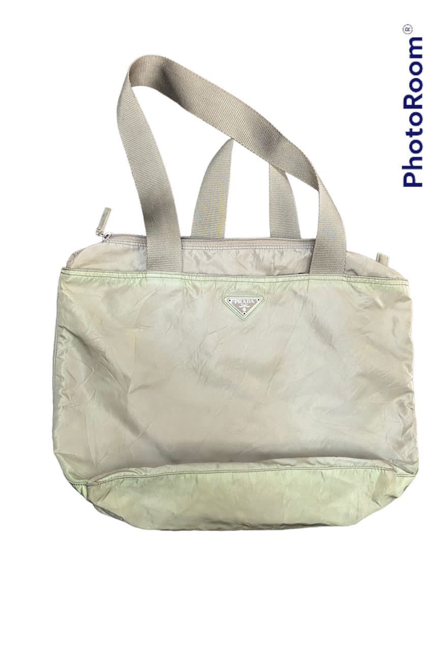Prada × Vintage 🔥BEST OFFER 🔥Vintage Prada nylon tote bag Size ONE SIZE - 4 Thumbnail