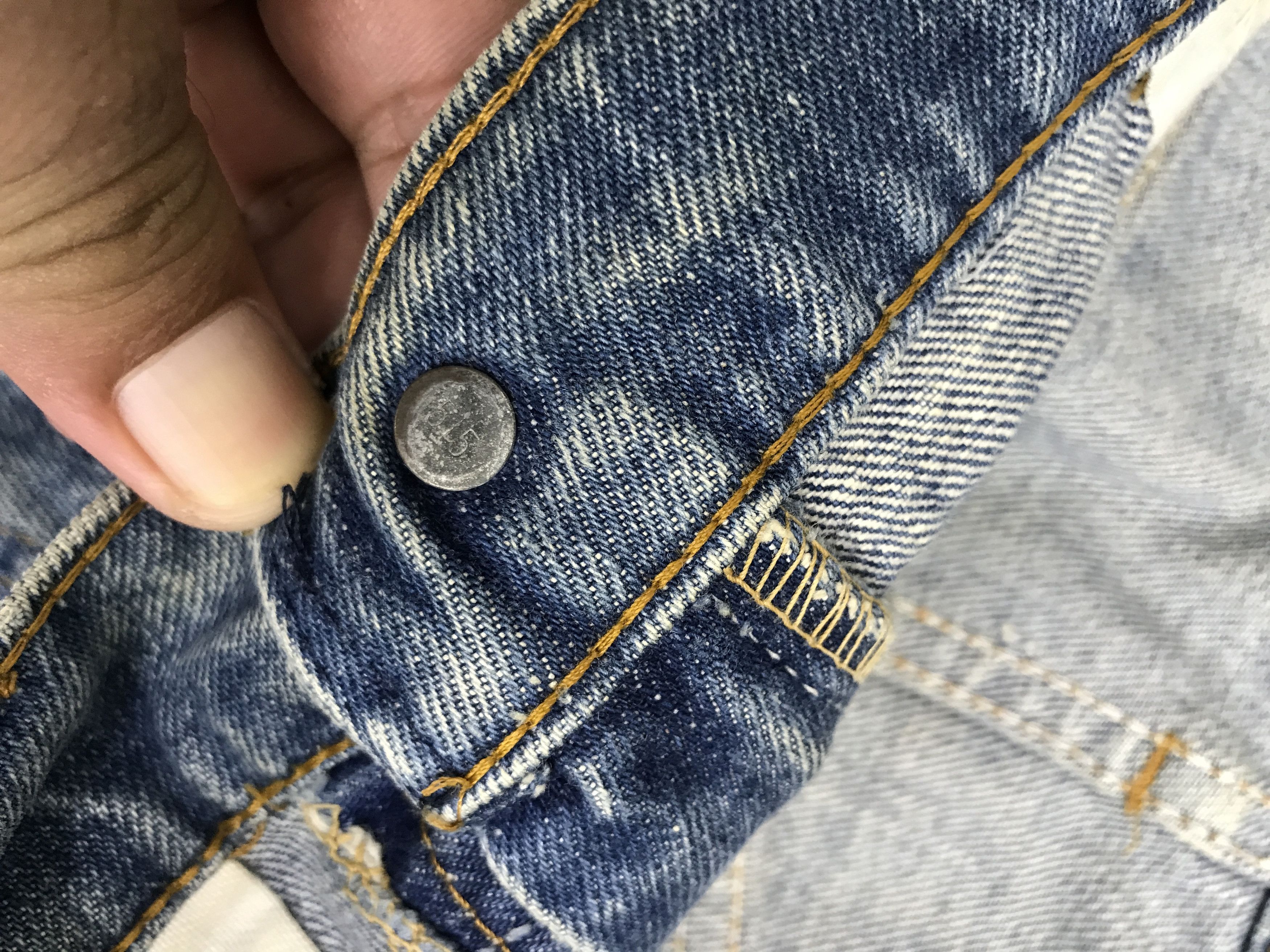 Levi's VL195-Vintage Levis 20505 Regular Jeans Size 34" / US 12 / IT 48 - 6 Thumbnail