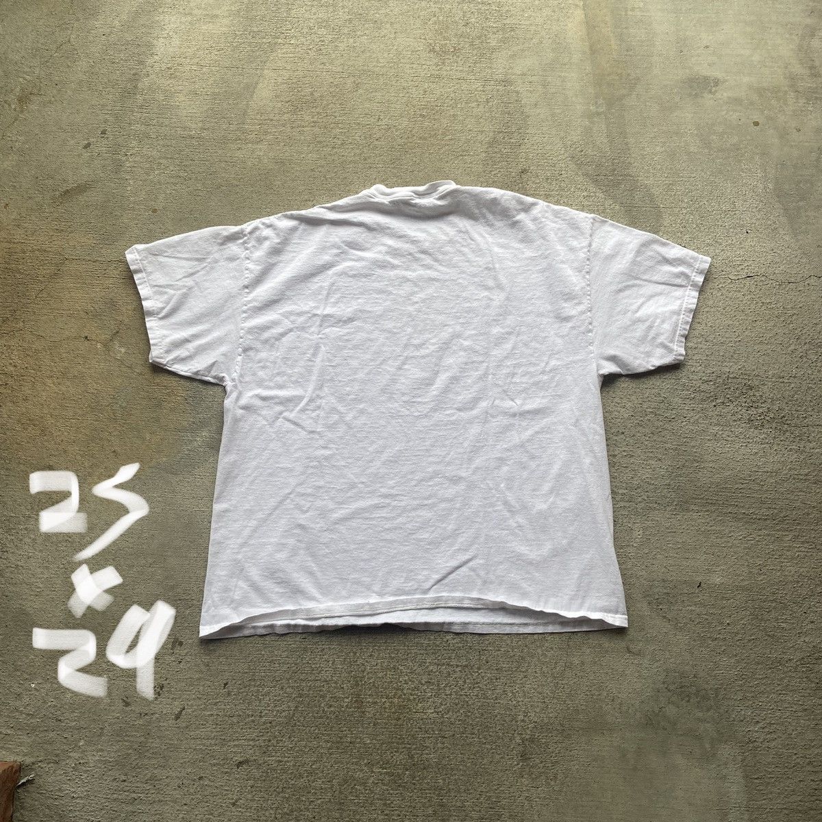 Vintage 90’s art t shirt