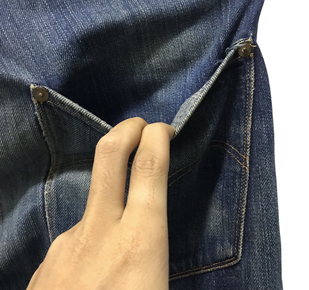 Levi's Vintage Clothing VINTAGE LEVI’S MADE IN USA DENIM PANTS Size US 30 / EU 46 - 9 Thumbnail