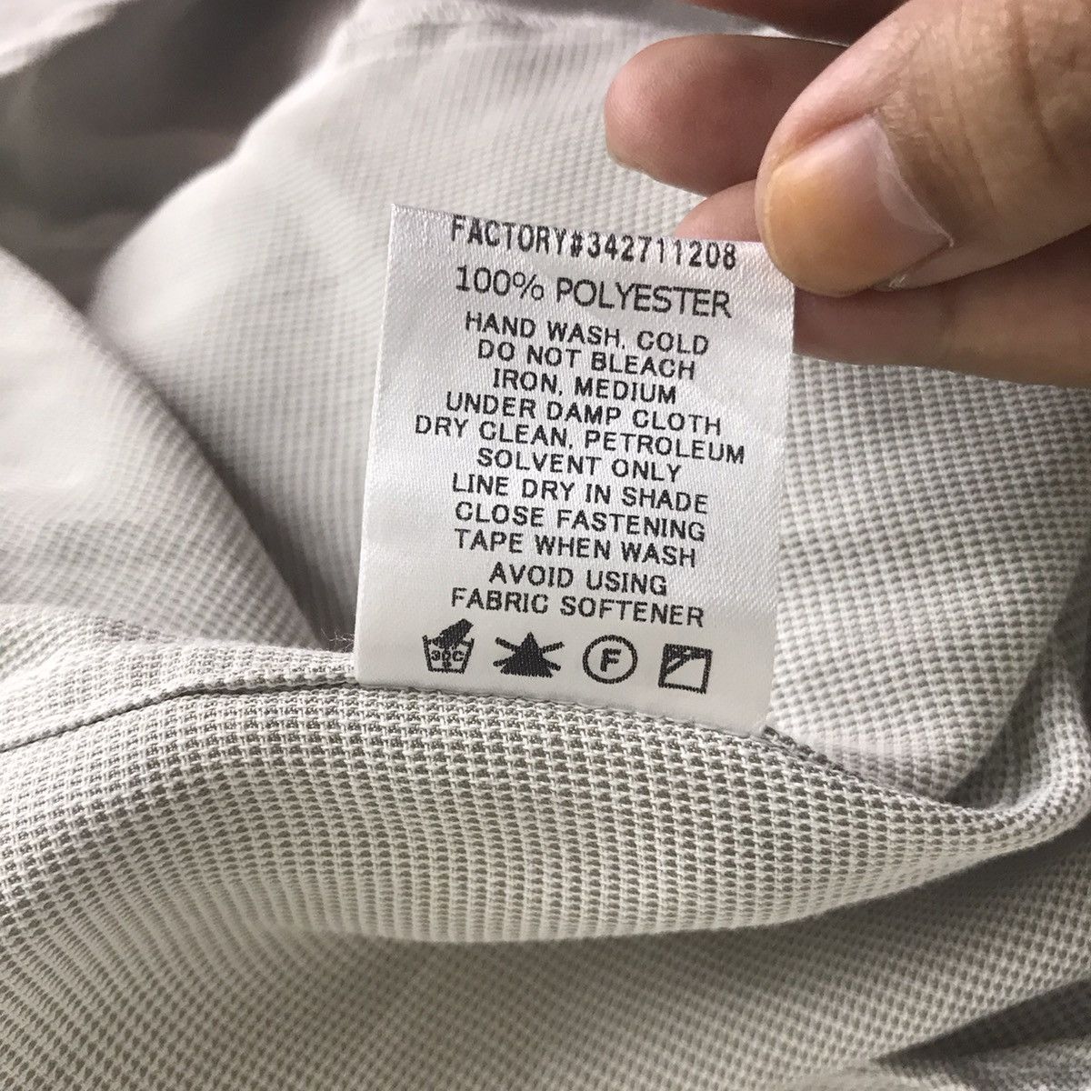 Montbell Vintage MONTBELL OUTDOOR Multi Pockets Grey Button Up Shirt Size US M / EU 48-50 / 2 - 8 Thumbnail