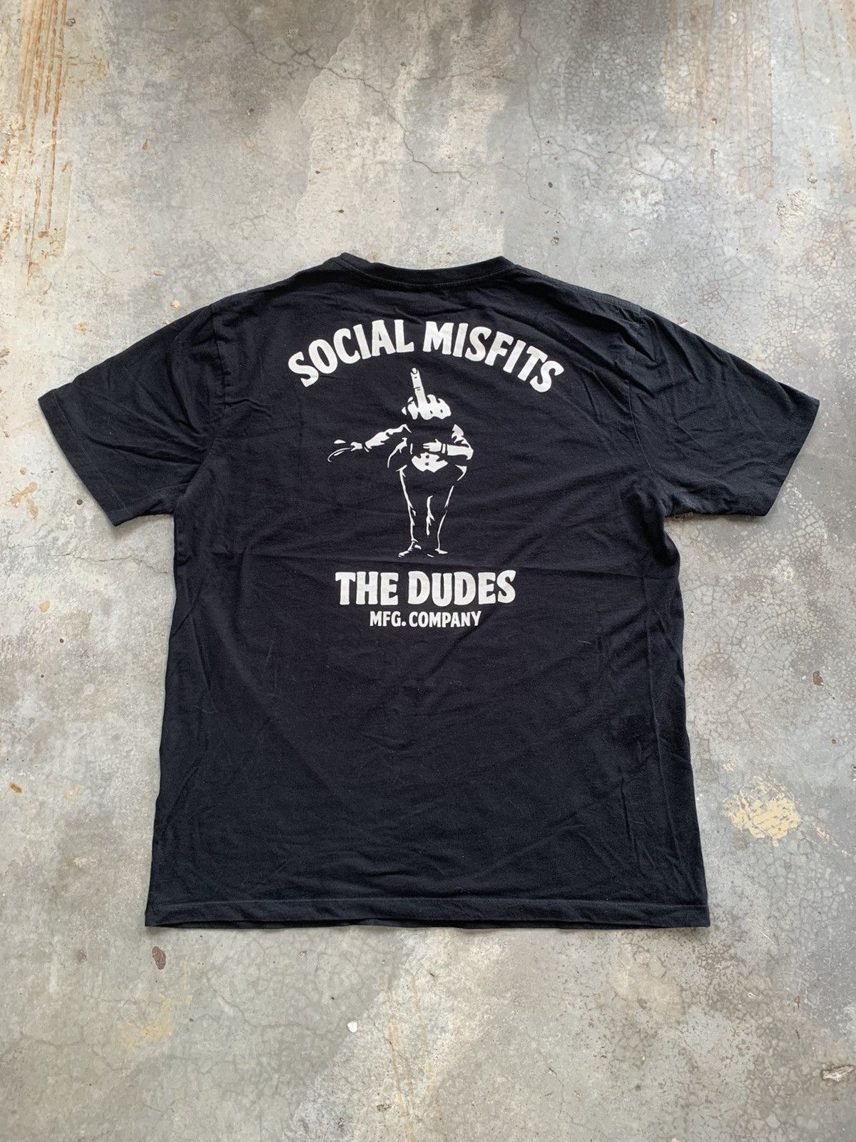 Other Social Misfits The Dudes Company middle Finger Tshirt Size US L / EU 52-54 / 3 - 1 Thumbnail