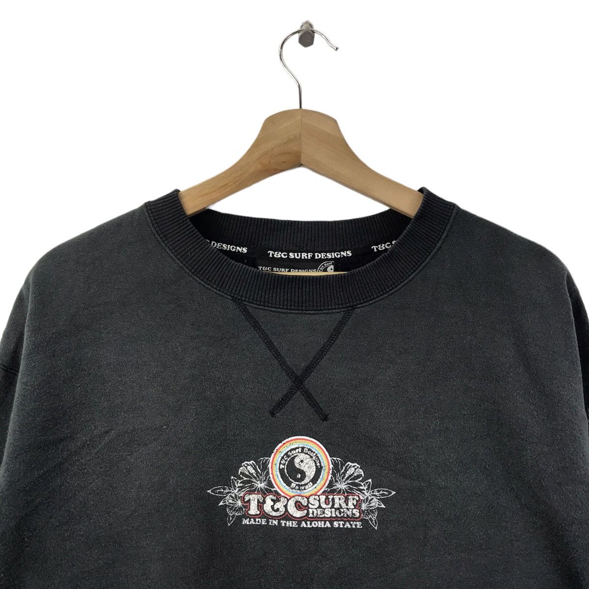 Vintage T&C Surf Design Hawaii USA SURFWEAR Surfing Sweatshirt Size US XL / EU 56 / 4 - 4 Thumbnail
