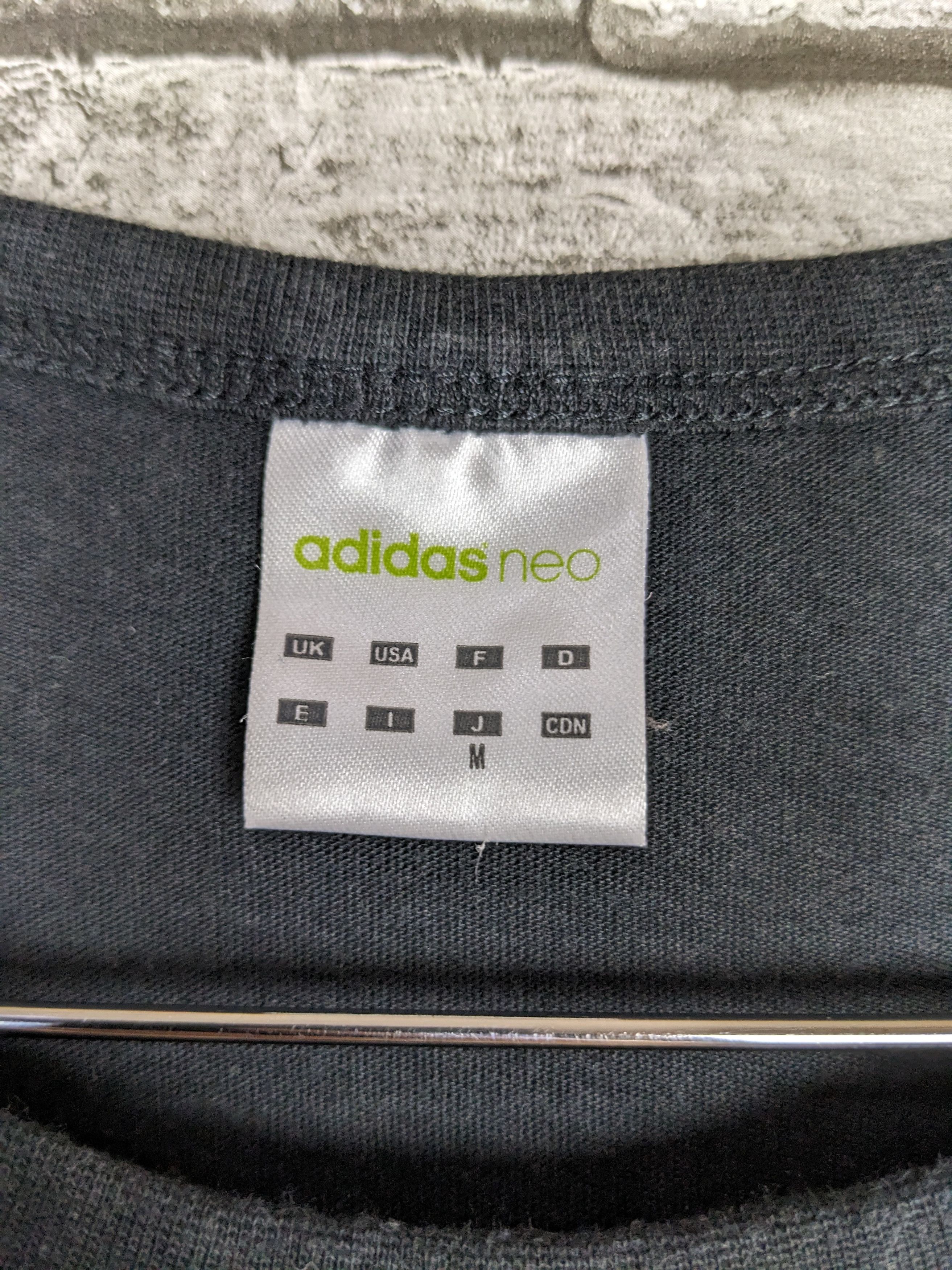 Adidas Adidas Neo Plain Shirt Cotton Tops Short Sleeve Round Neck Size M / US 6-8 / IT 42-44 - 7 Thumbnail