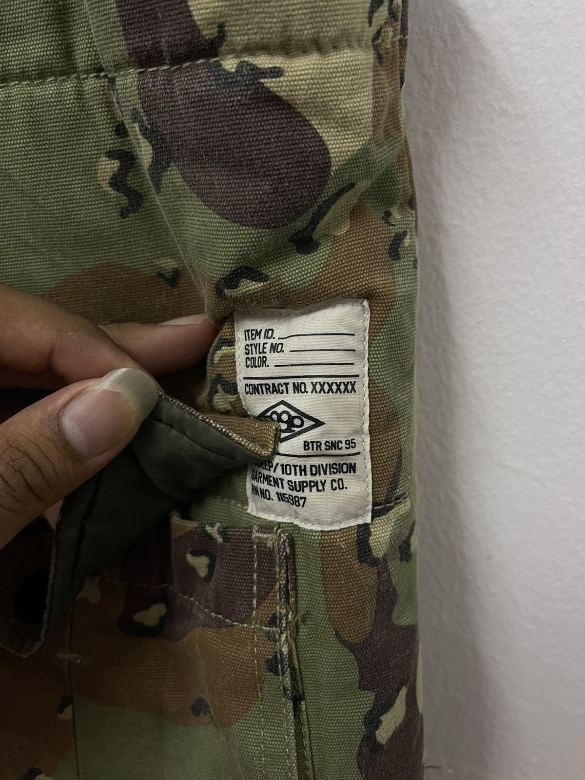 10 Deep × Vintage Vintage 10 Deep Camo Flauge Down Puffer Vest Size US XS / EU 42 / 0 - 5 Thumbnail