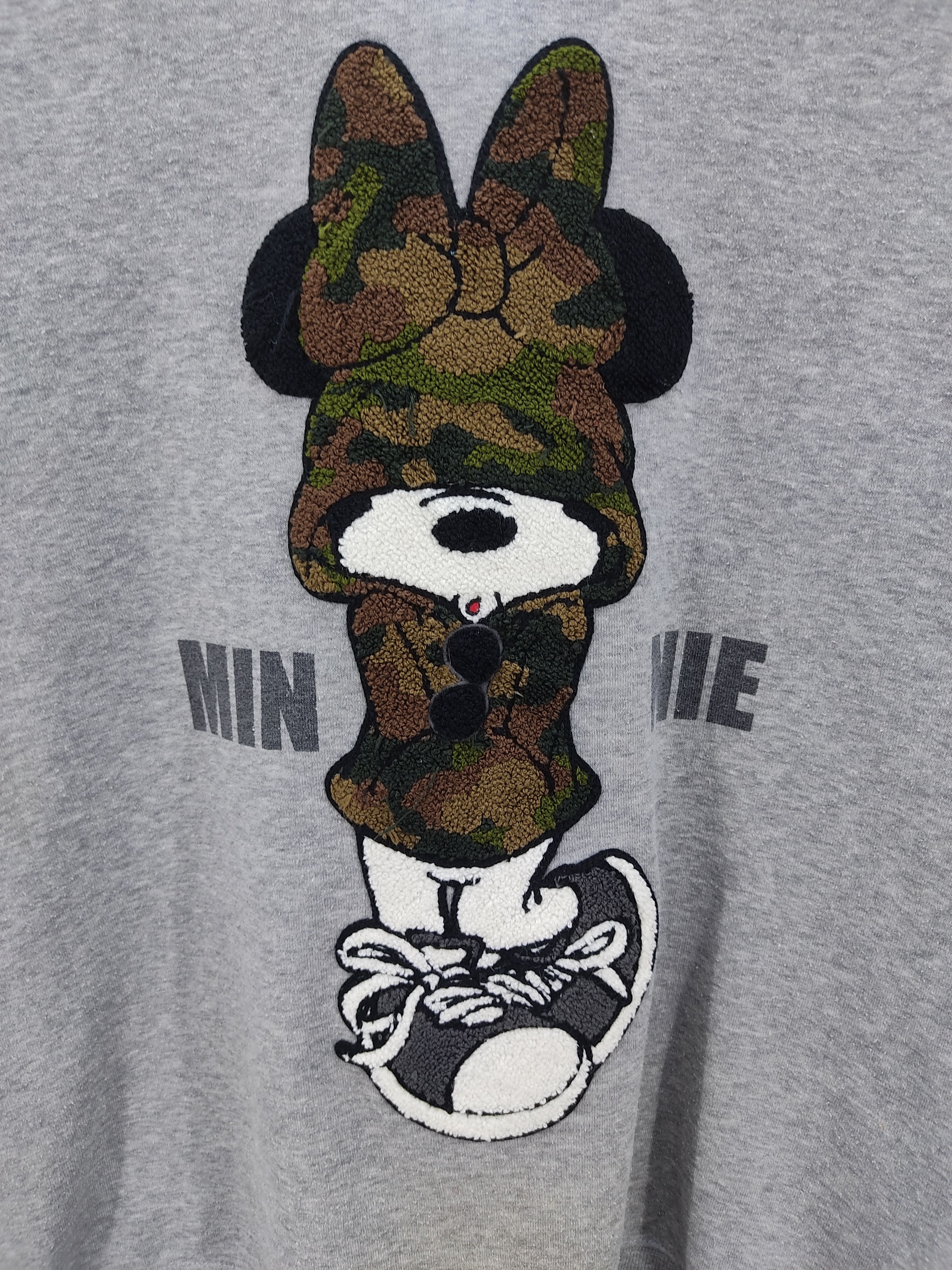 Disney × Japanese Brand Disney Minnie Mouse Baggy Jumper Hoodie Size L / US 10 / IT 46 - 3 Thumbnail