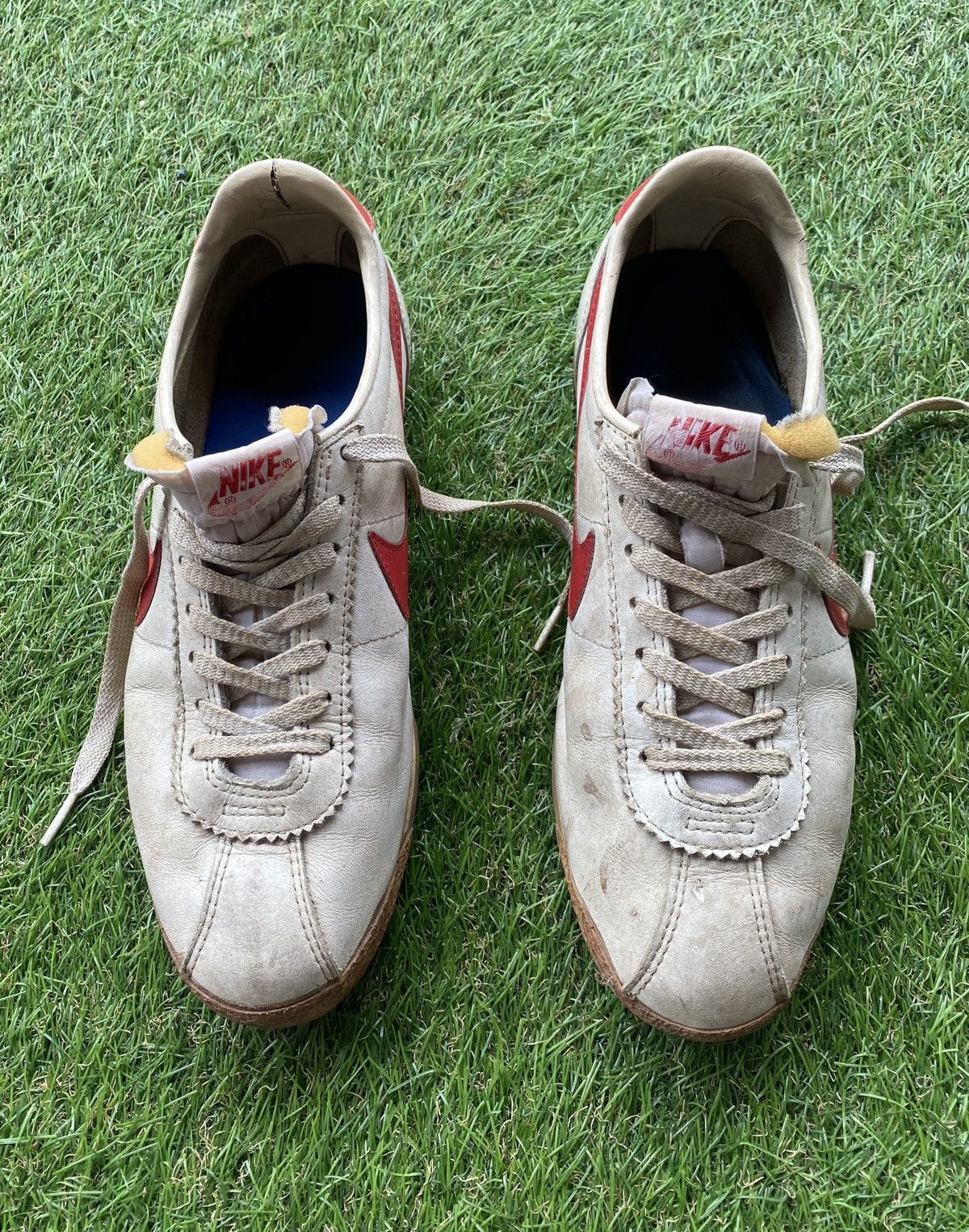 Vintage VINTAGE 80’ NIKE CORTEZ SNEAKER Size US 9.5 / EU 42-43 - 9 Thumbnail