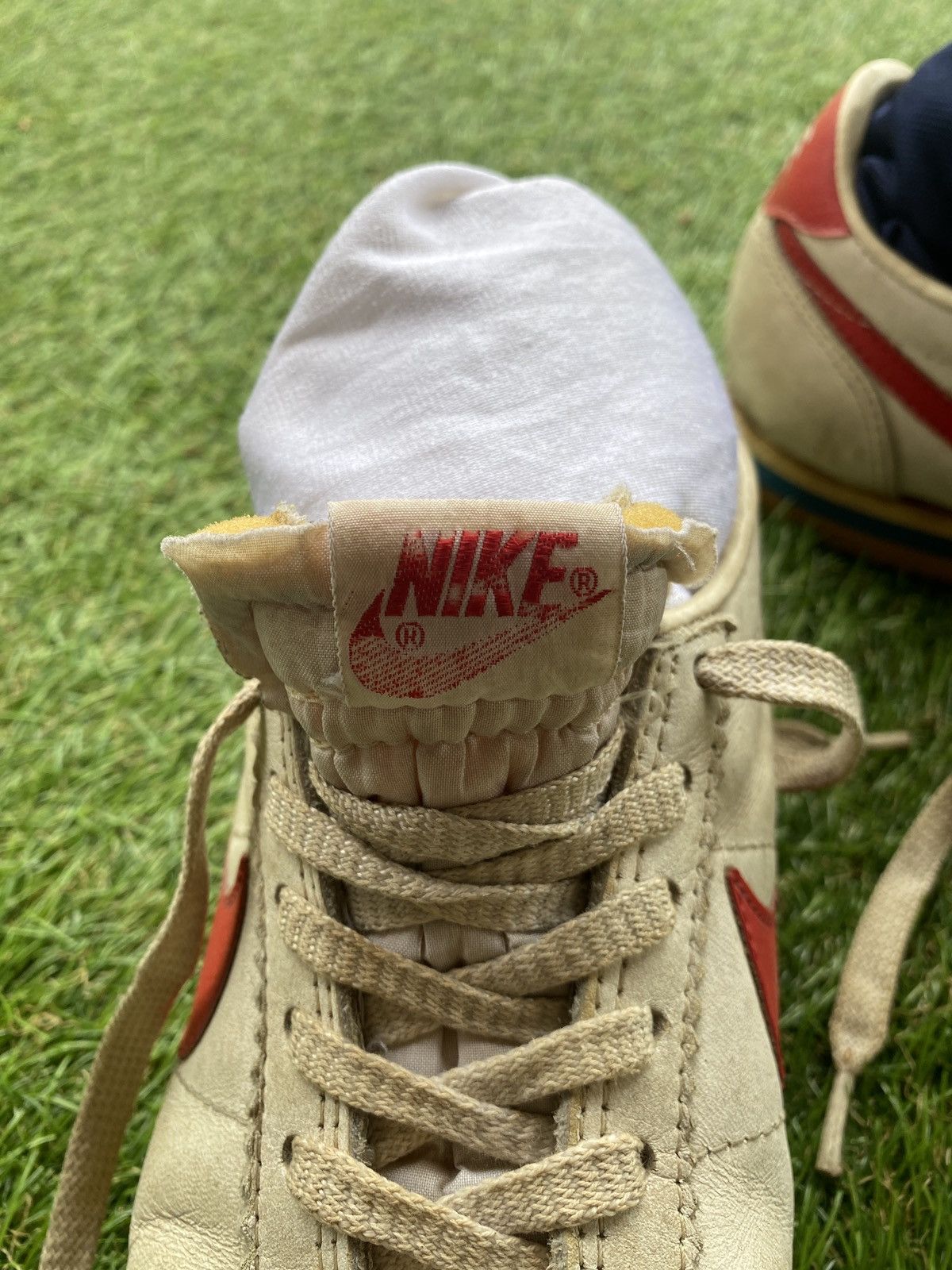 Vintage VINTAGE 80’ NIKE CORTEZ SNEAKER Size US 9.5 / EU 42-43 - 3 Thumbnail