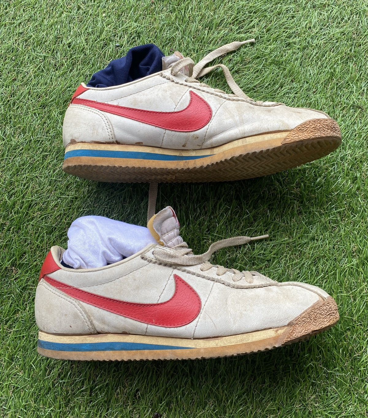 Vintage VINTAGE 80’ NIKE CORTEZ SNEAKER Size US 9.5 / EU 42-43 - 4 Thumbnail