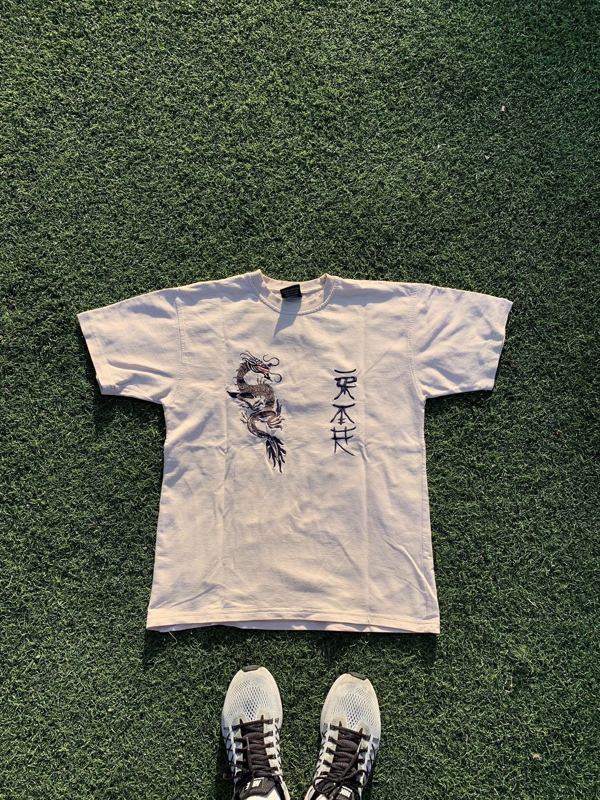 Japanese Brand × Vintage Vintage Japanese Brand Dragon T-Shirt Japan Oversized Tee Size US M / EU 48-50 / 2 - 1 Thumbnail