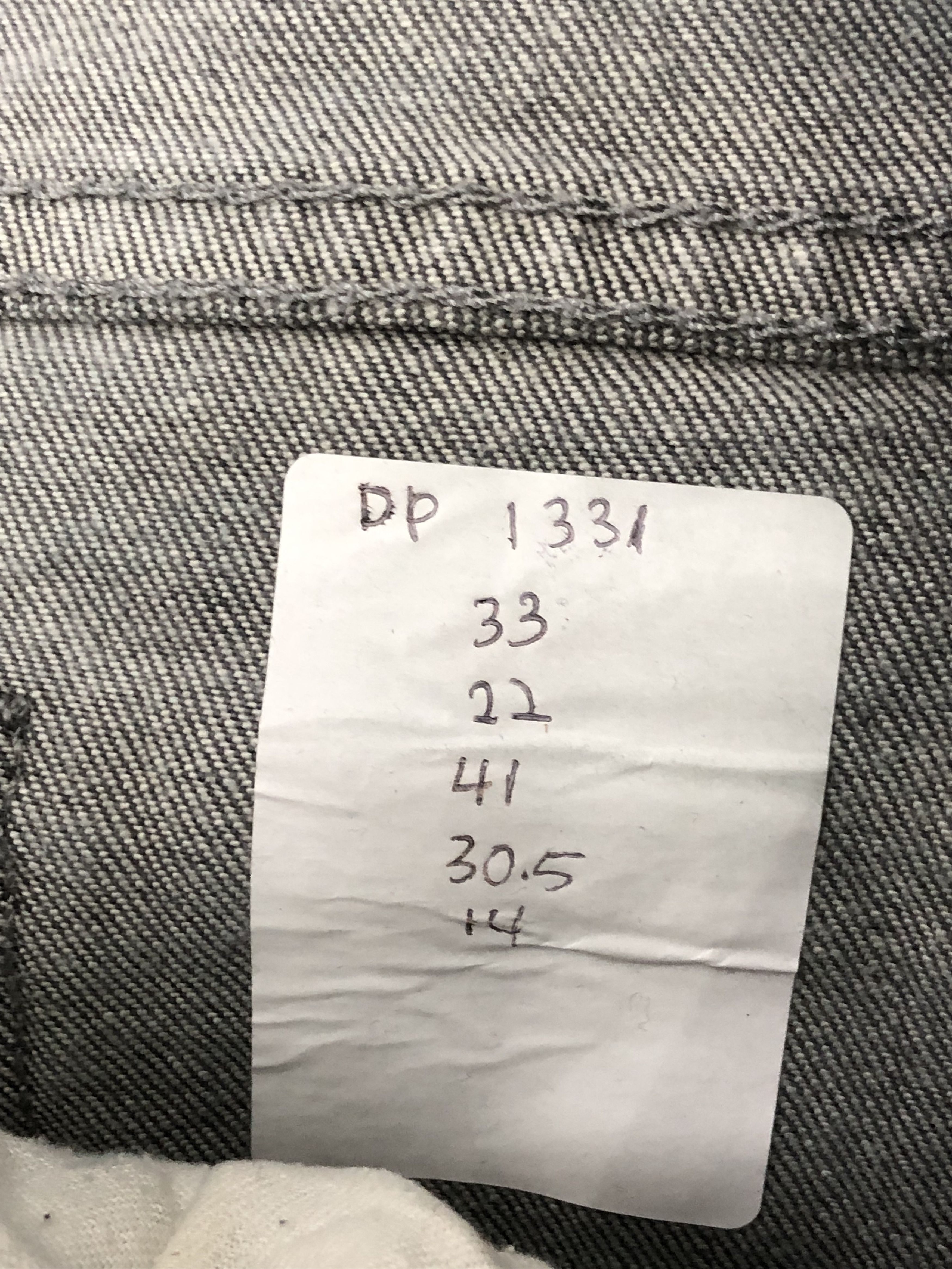 Levi's Vintage Levis 541 Faded Black Jeans DP1331 Size US 33 - 12 Thumbnail