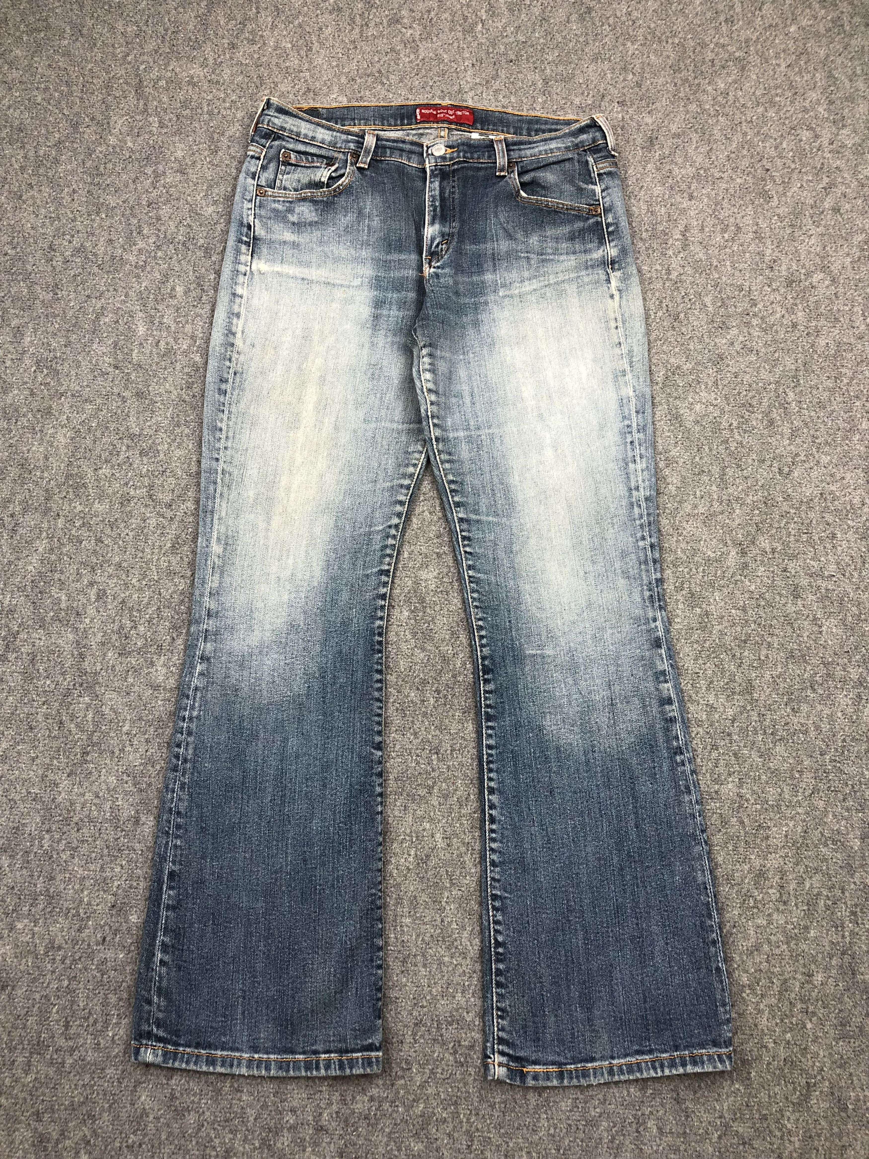 Levi's × Vintage Vintage Levis 515 Flared Bootcut Jeans Size US 35 - 1 Thumbnail