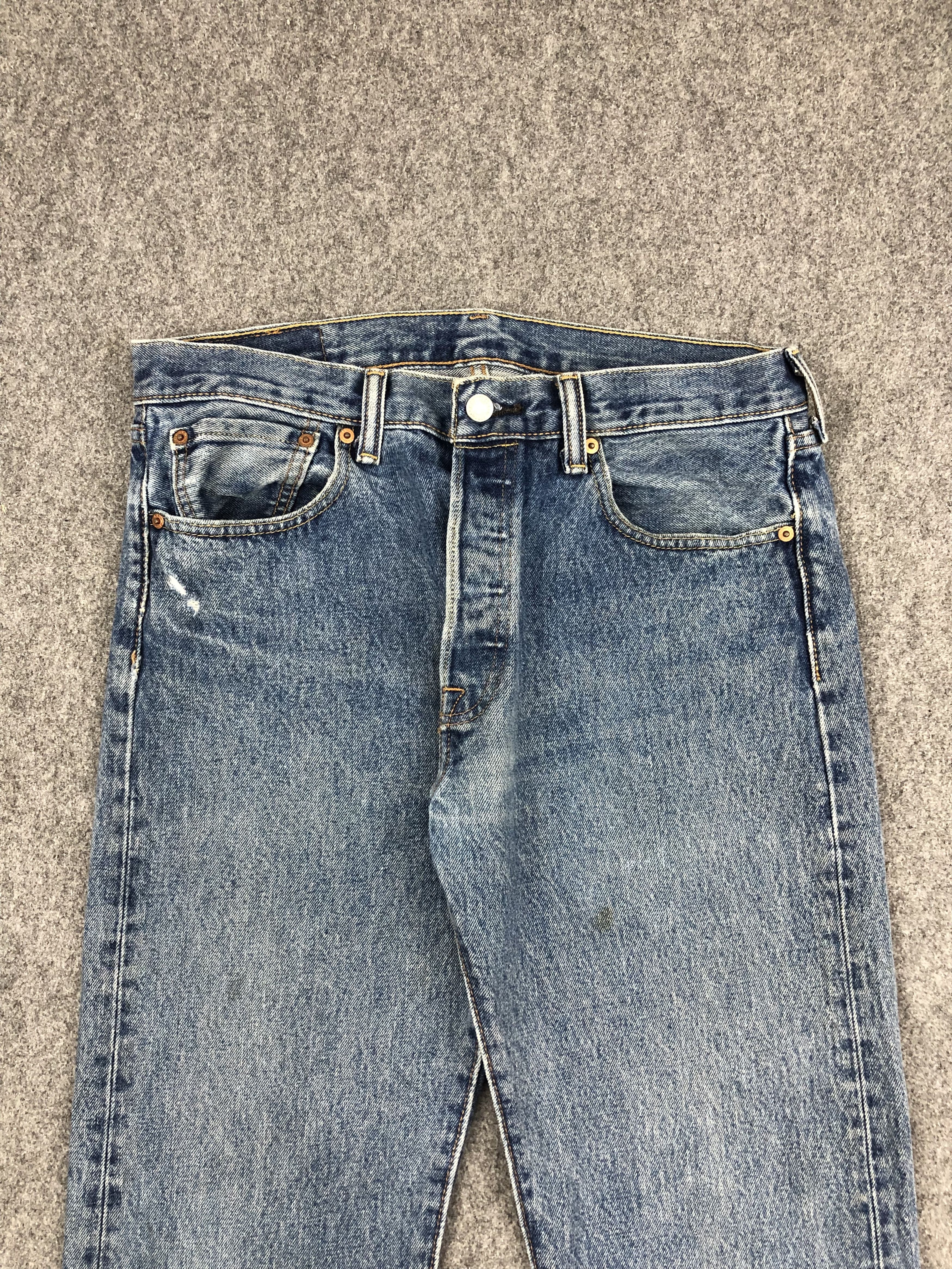 Levi's Vintage Levis 501 Faded Blue Jeans DP1337 Size US 33 - 2 Thumbnail