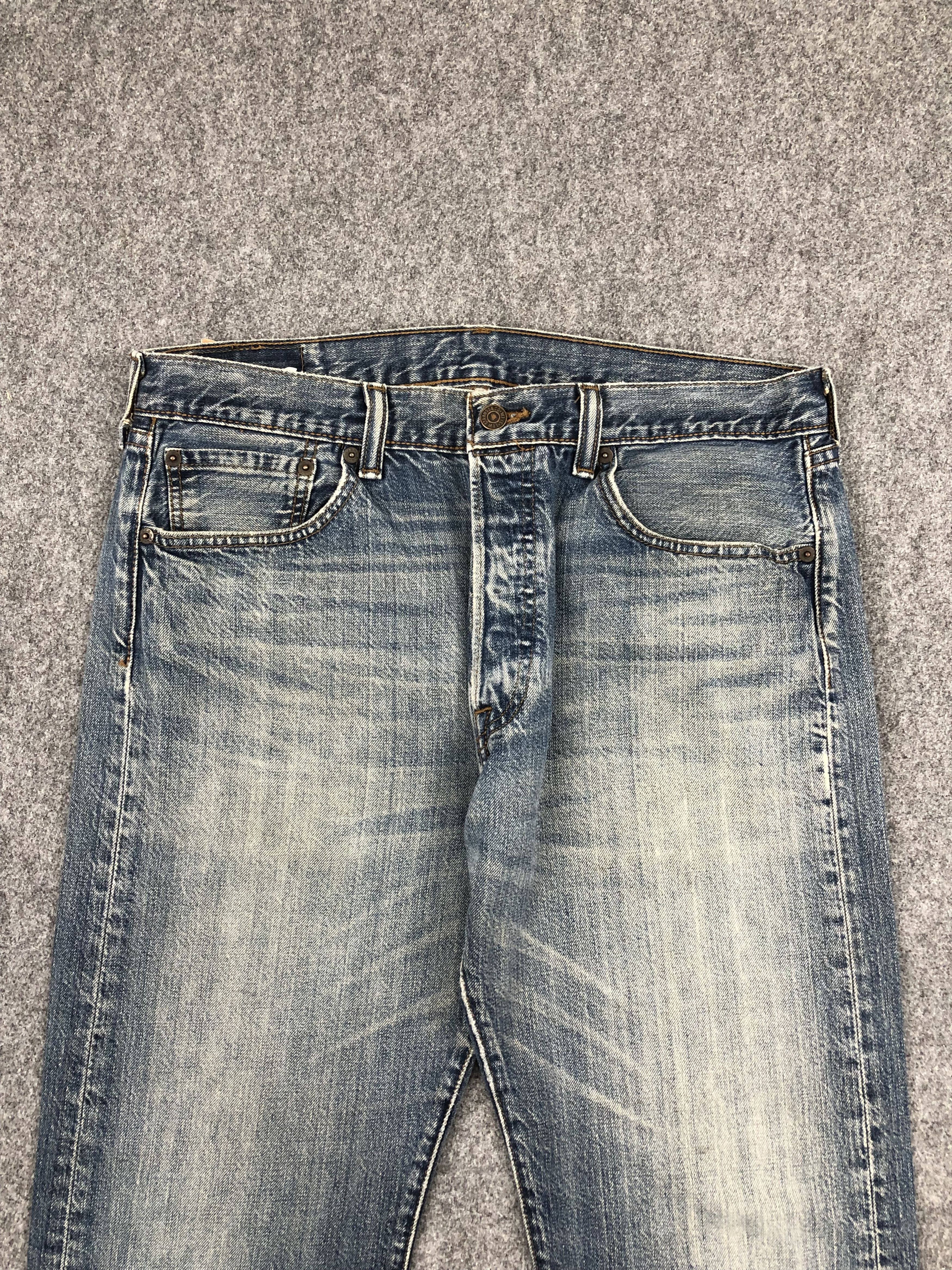 Levi's Vintage Levis 501 Faded Blue Jeans DP1344 Size US 33 - 2 Thumbnail