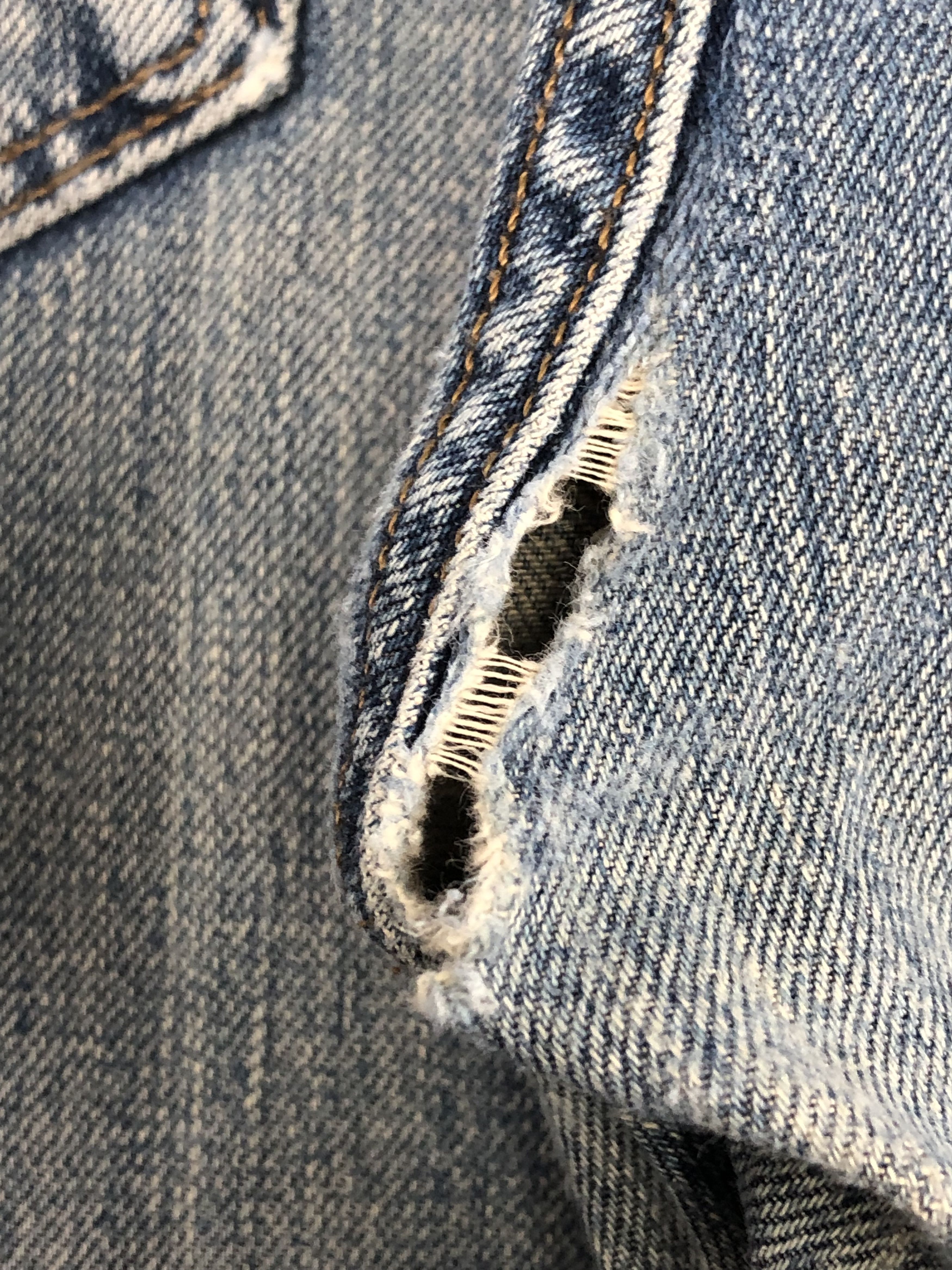Levi's Vintage Levis 501 Faded Blue Jeans DP1344 Size US 33 - 12 Thumbnail