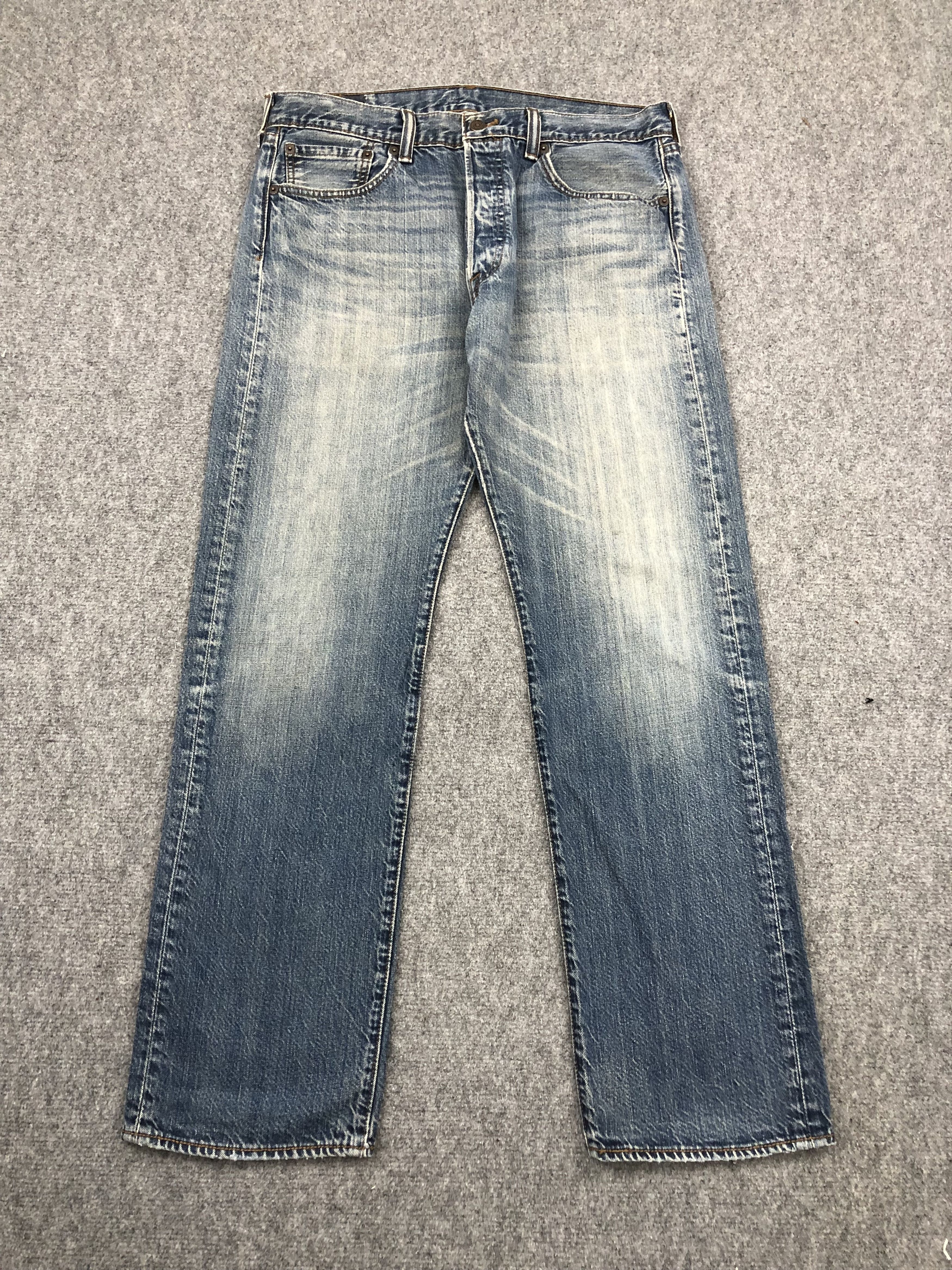 Levi's Vintage Levis 501 Faded Blue Jeans DP1344 Size US 33 - 1 Thumbnail