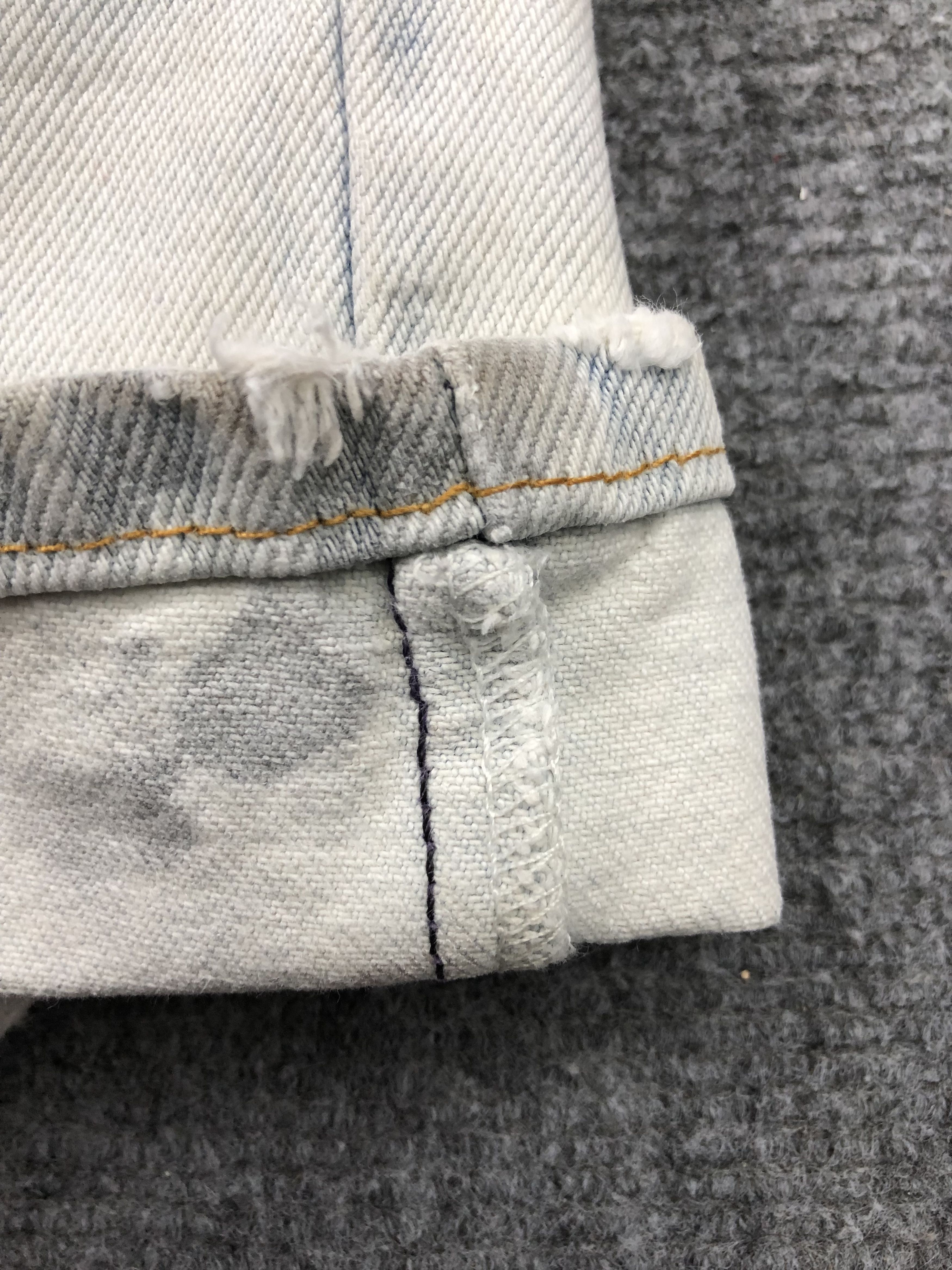 Levi's × Vintage Vintage 90s Levis 505 Light Wash Jeans Size US 38 / EU 54 - 9 Thumbnail