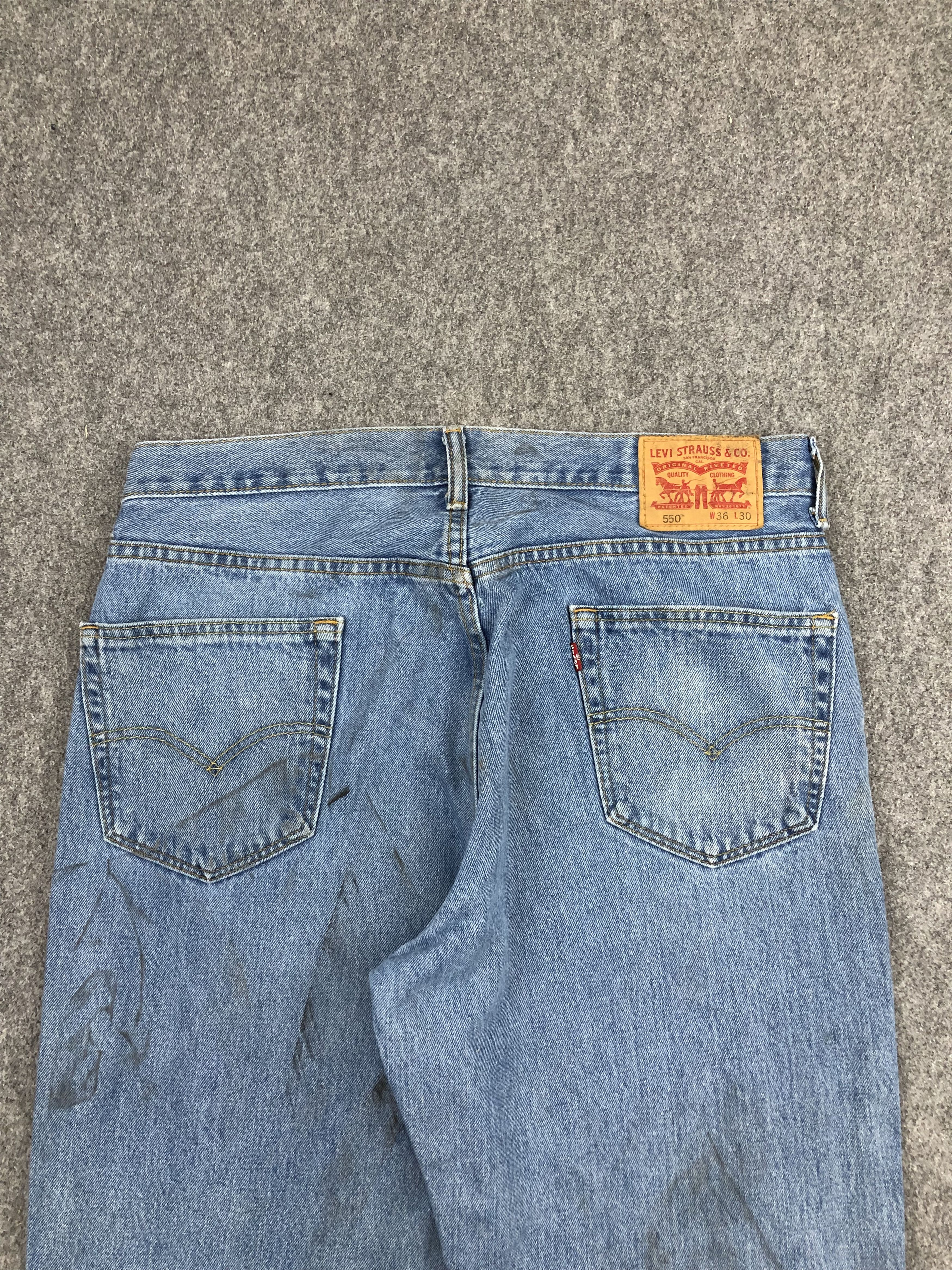 Levi's × Vintage Vintage Levis 550 Faded Blue Dirty Jeans Size US 36 / EU 52 - 4 Thumbnail