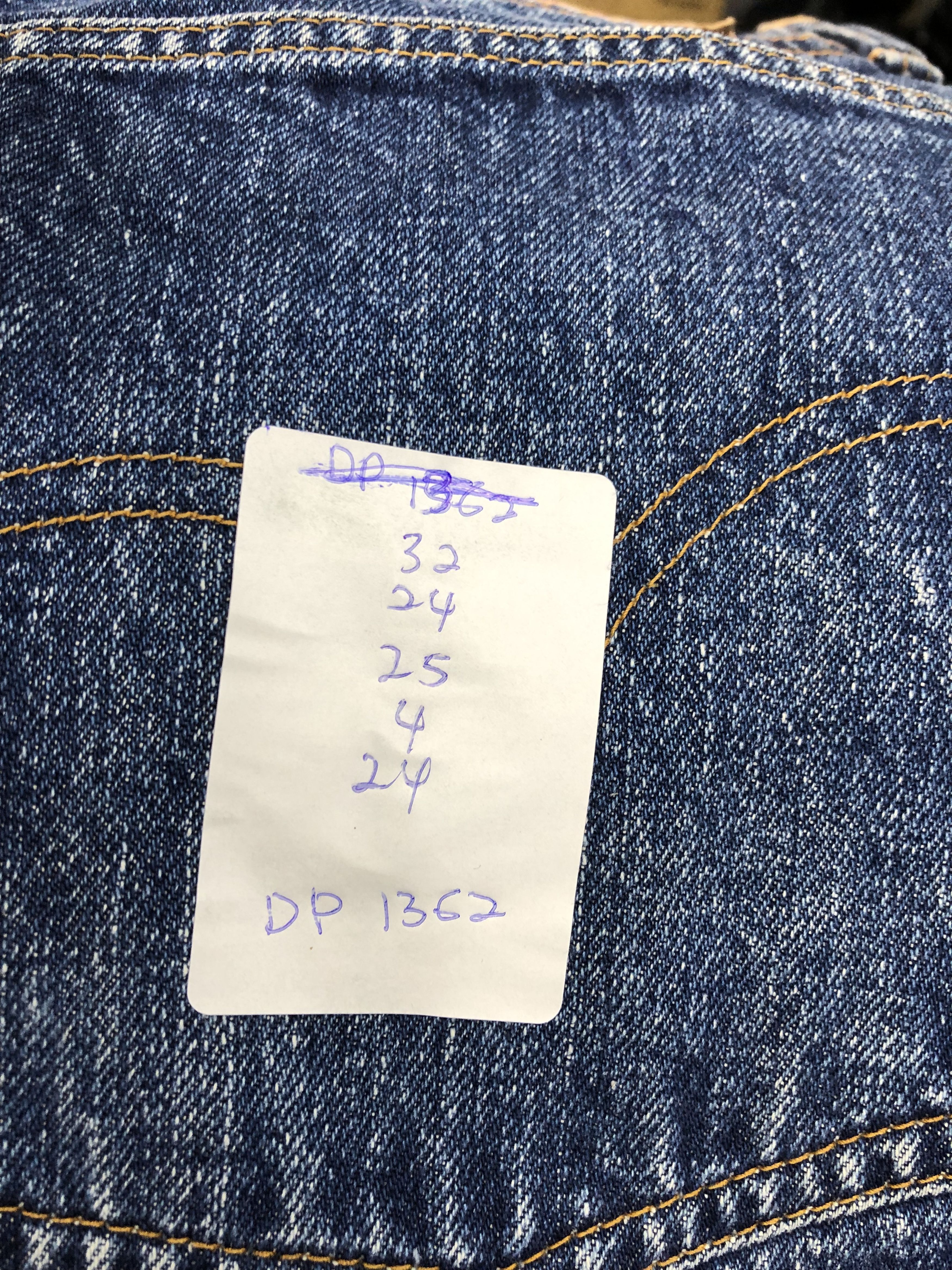 Levi's × Vintage Vintage Levis 501 Selvedge Faded Blue Short Jeans Size US 32 / EU 48 - 9 Thumbnail