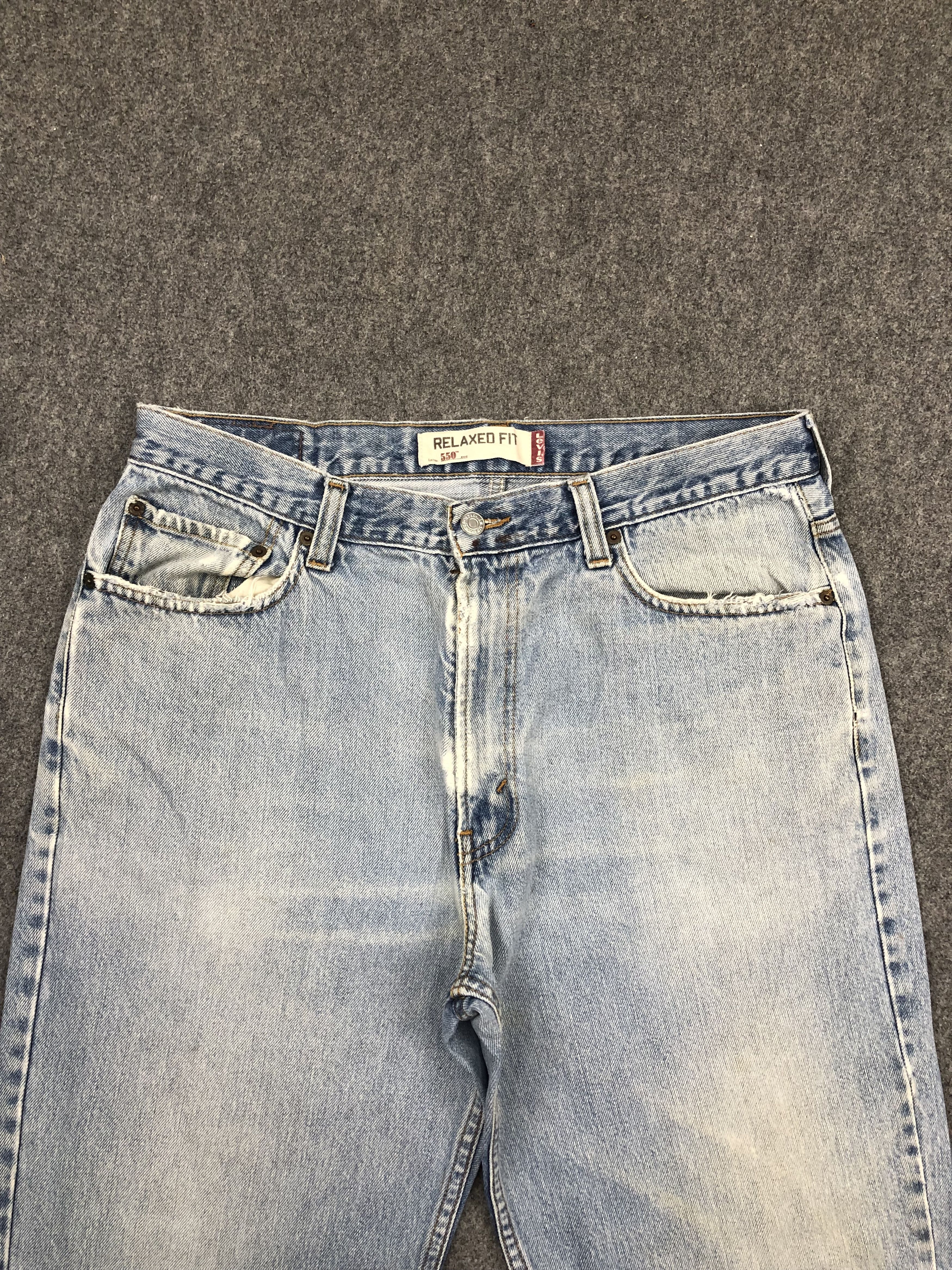 Levi's Vintage Levis 550 Faded Blue Jeans DP1522 Size US 36 / EU 52 - 2 Thumbnail