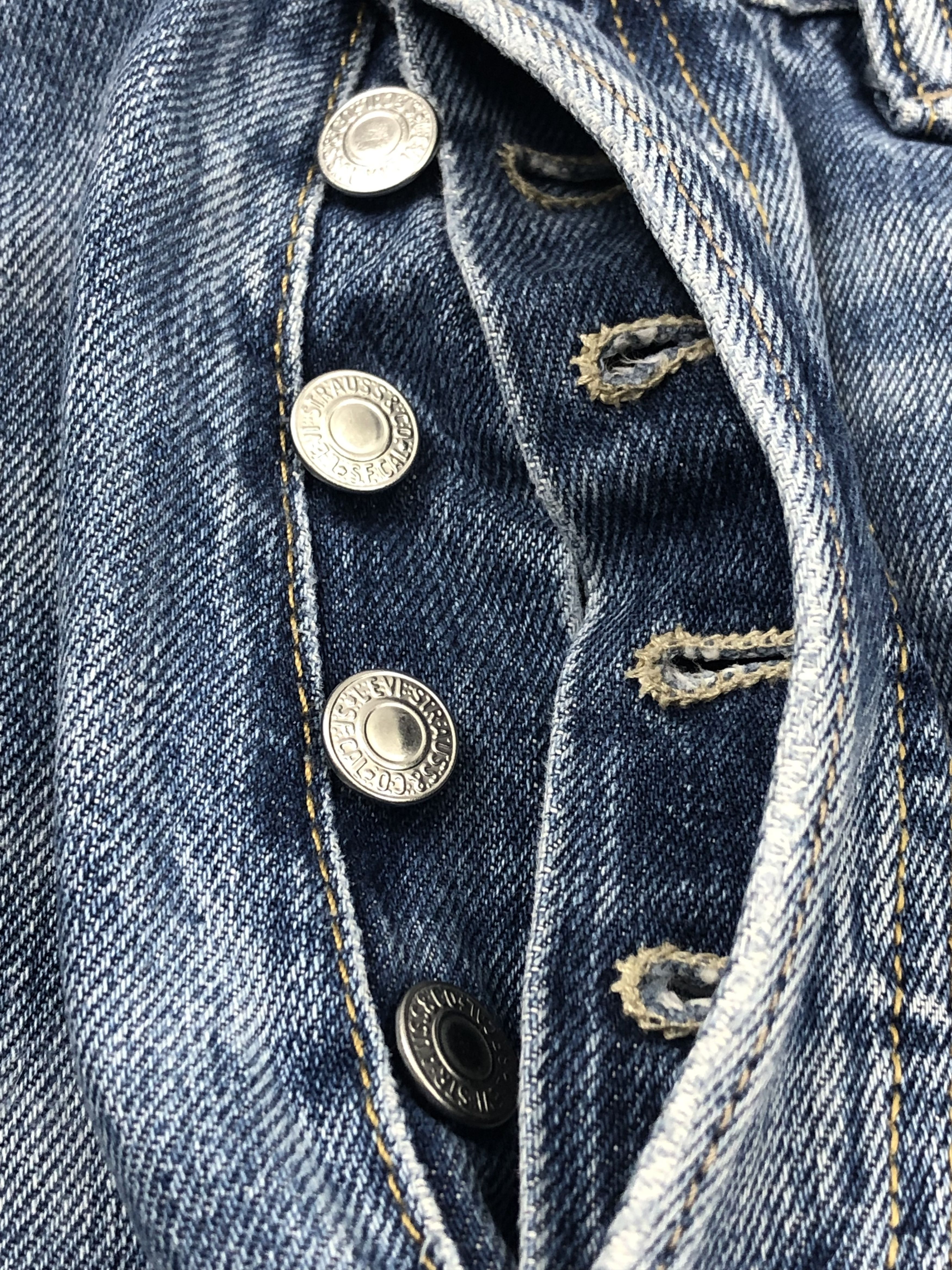 Levi's Vintage Levis 501 Faded Blue Jeans DP1525 Size US 33 - 10 Thumbnail